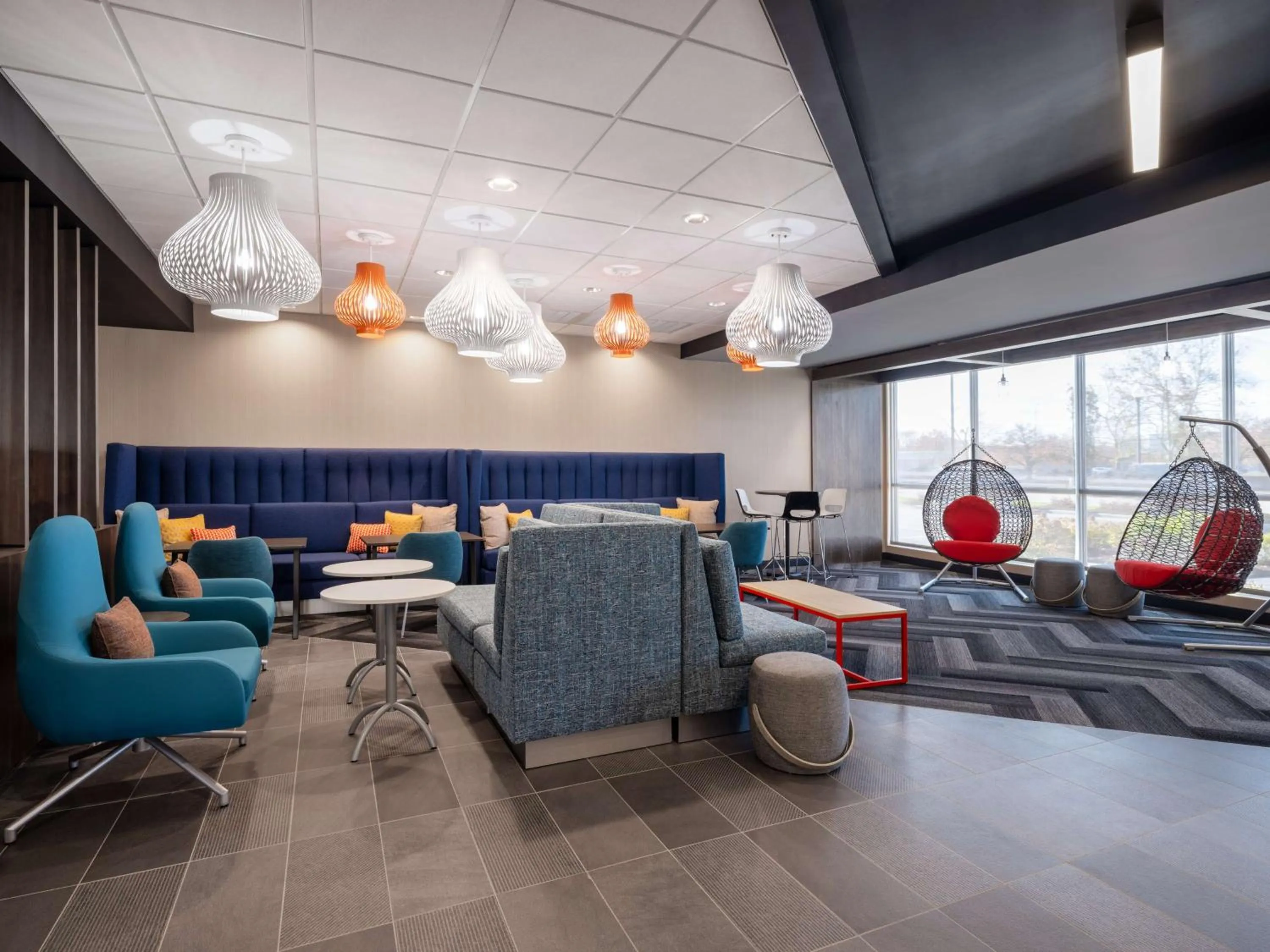 Lobby or reception in Tru By Hilton Chesapeake- Greenbrier