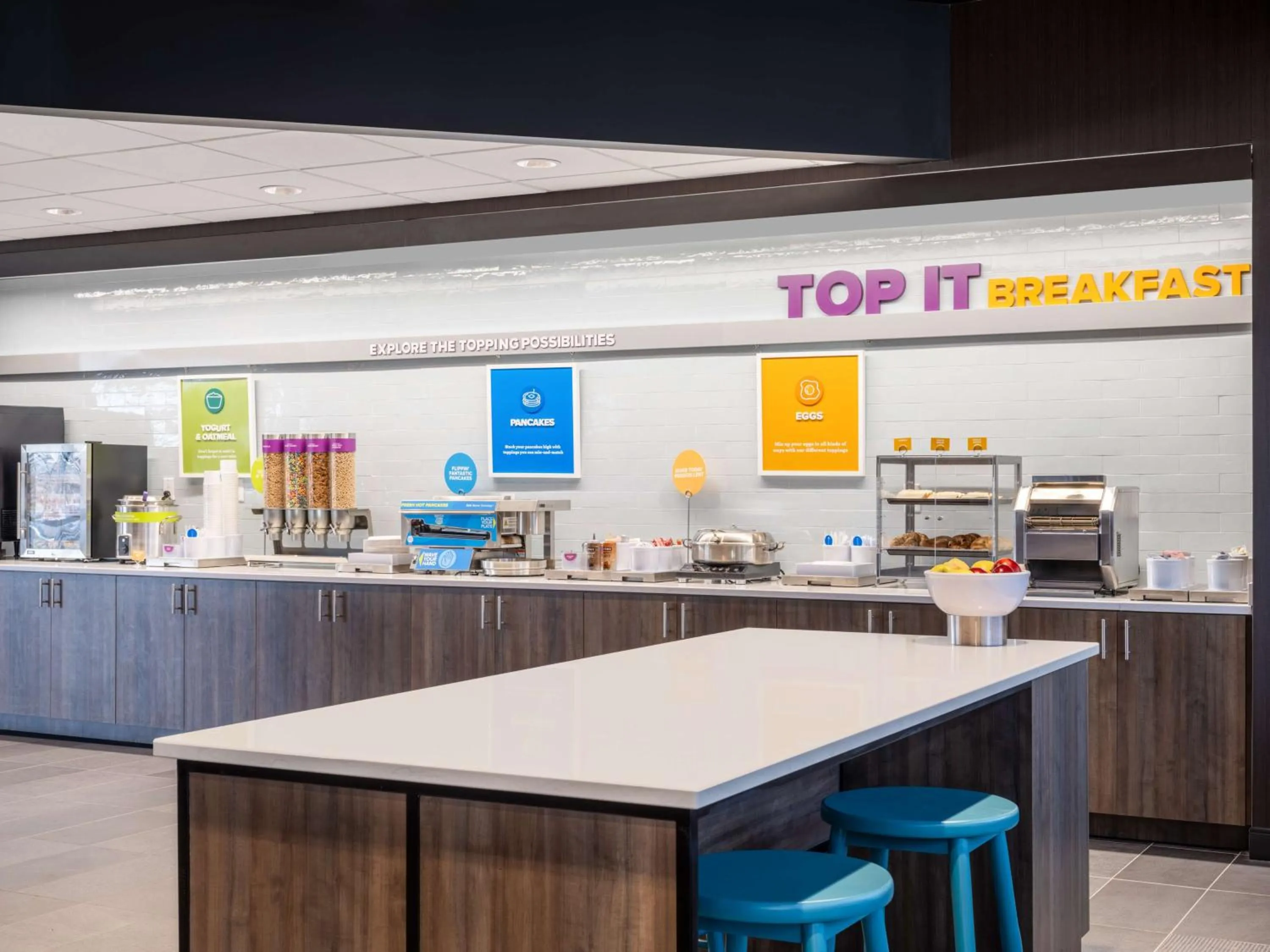 Breakfast in Tru By Hilton Chesapeake- Greenbrier