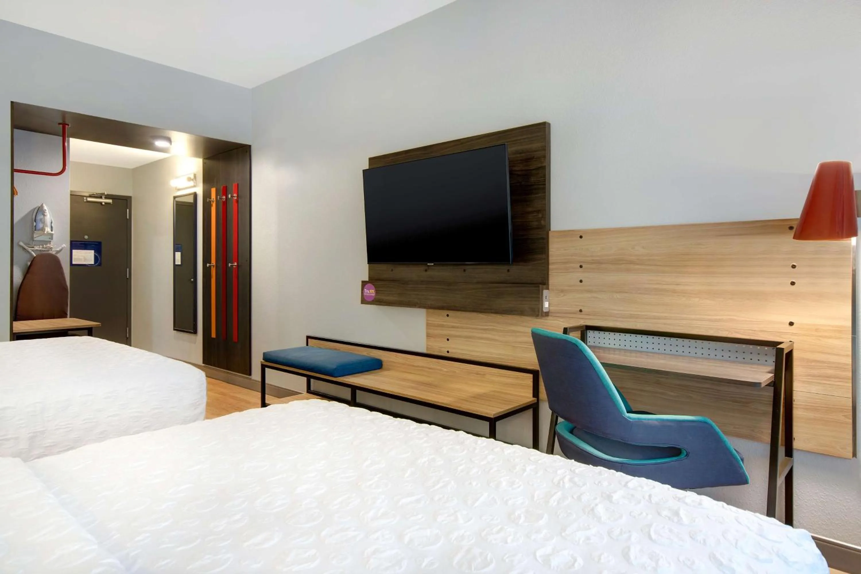 Bedroom, Bed in Tru By Hilton Wake Forest Raleigh North