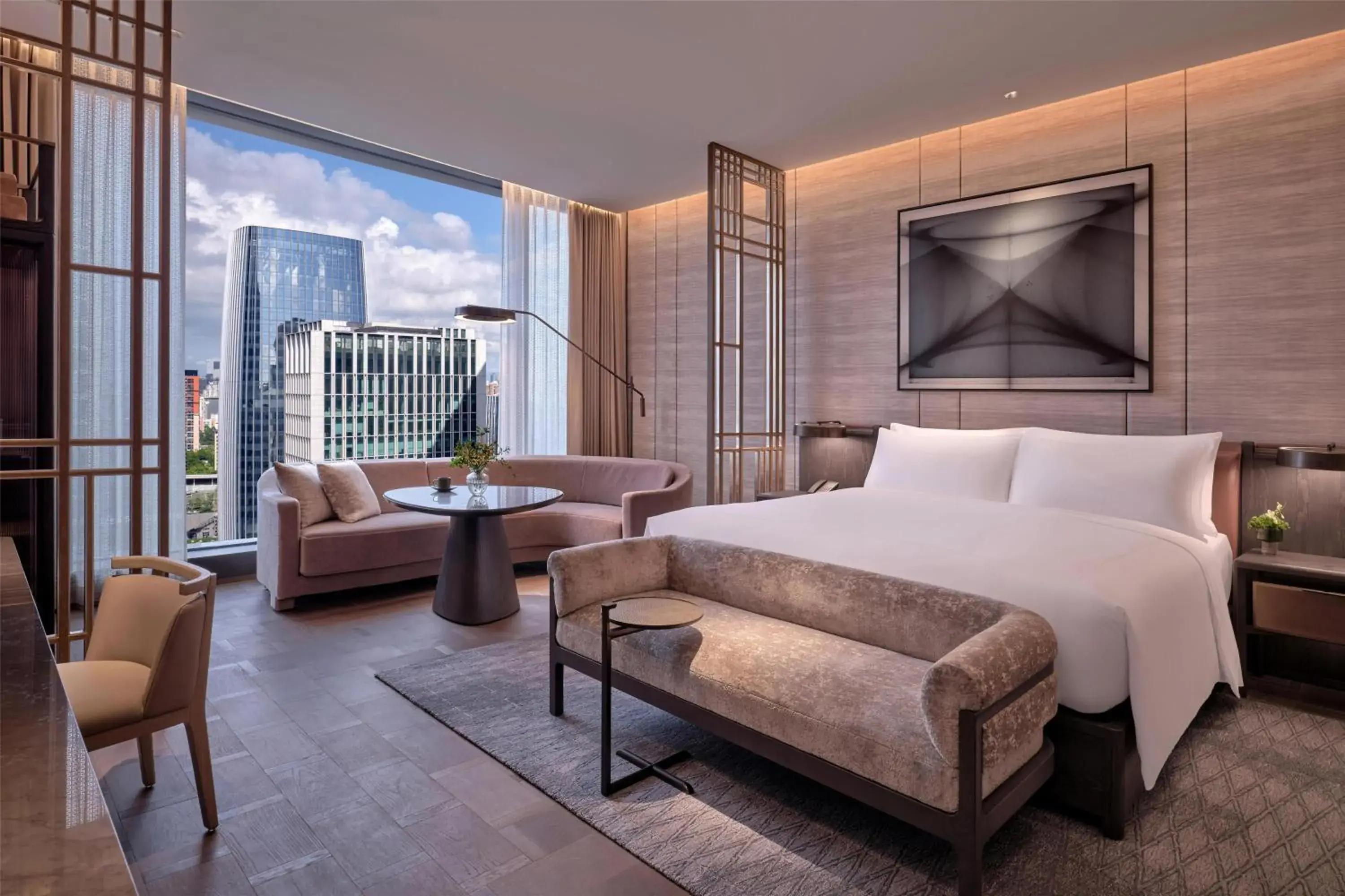 Executive King Room in Conrad Shenzhen, the first art museum hotel in Greater Bay Area with the stunning bay and sunset view in the hotel terrace Executive King Room in Conrad Shenzhen, the first art museum hotel in Greater Bay Area with the stunning bay and sunset view in the hotel terrace