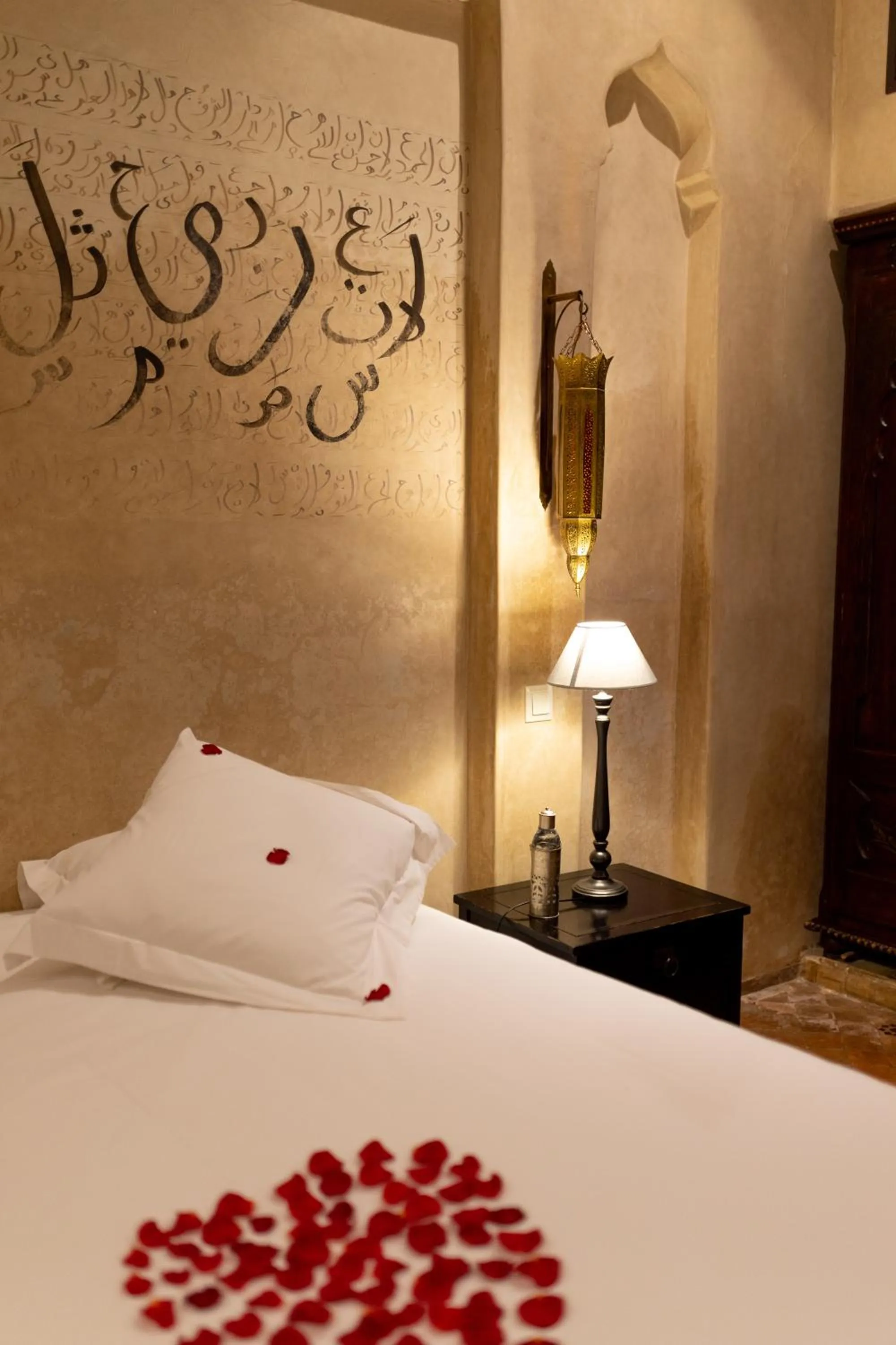 Bed in Demeures d'Orient Riad & Spa