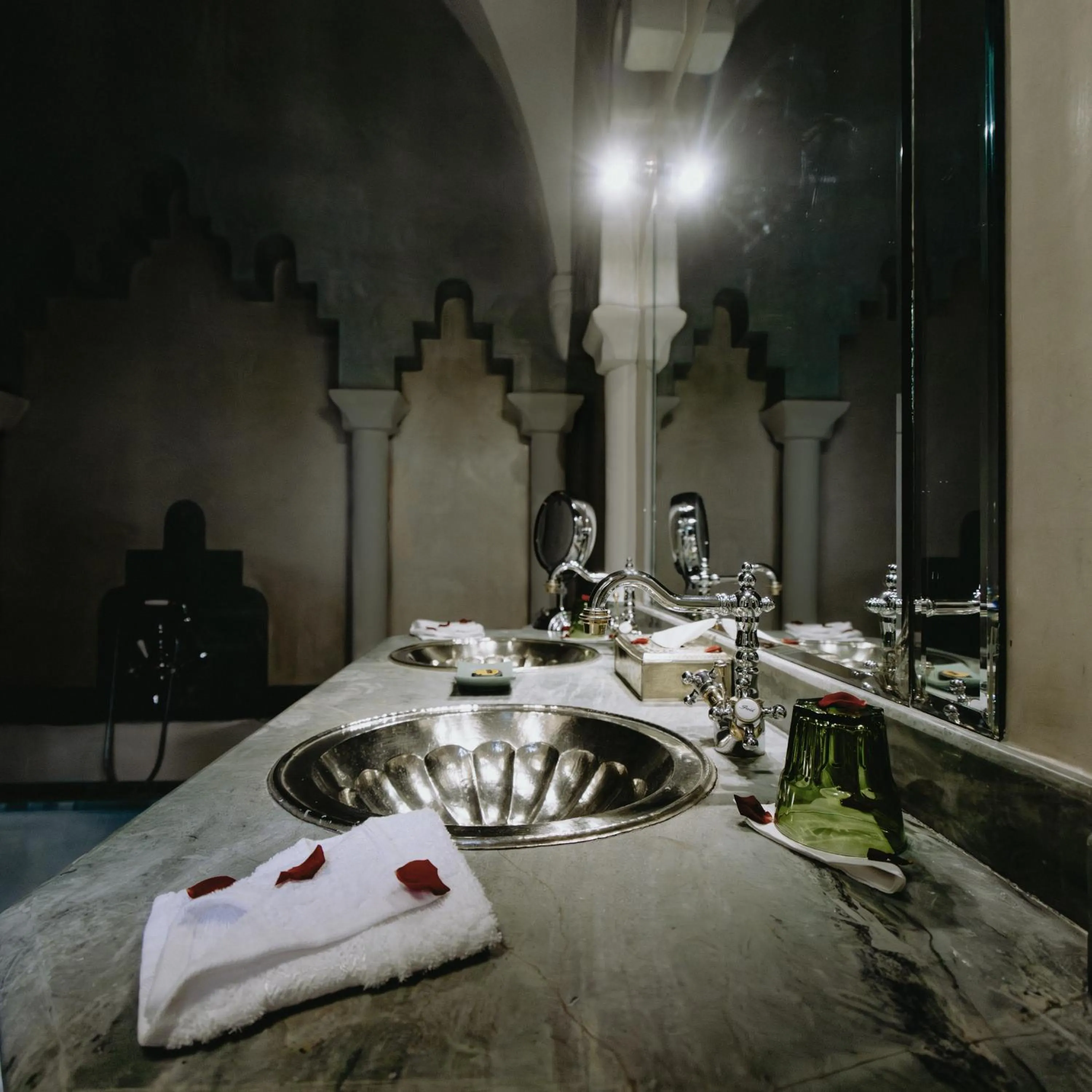 Bathroom in Demeures d'Orient Riad & Spa