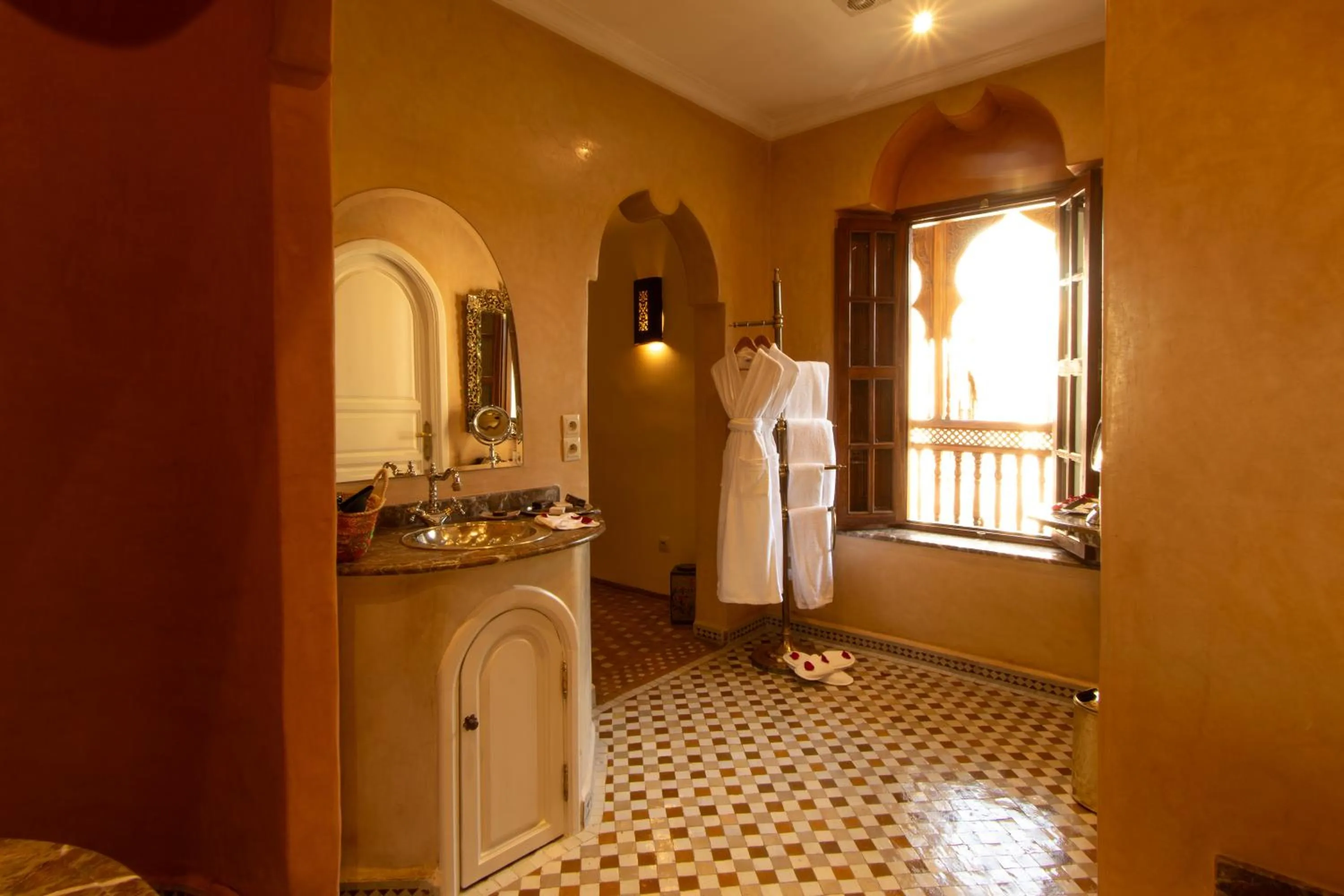 Bathroom in Demeures d'Orient Riad & Spa