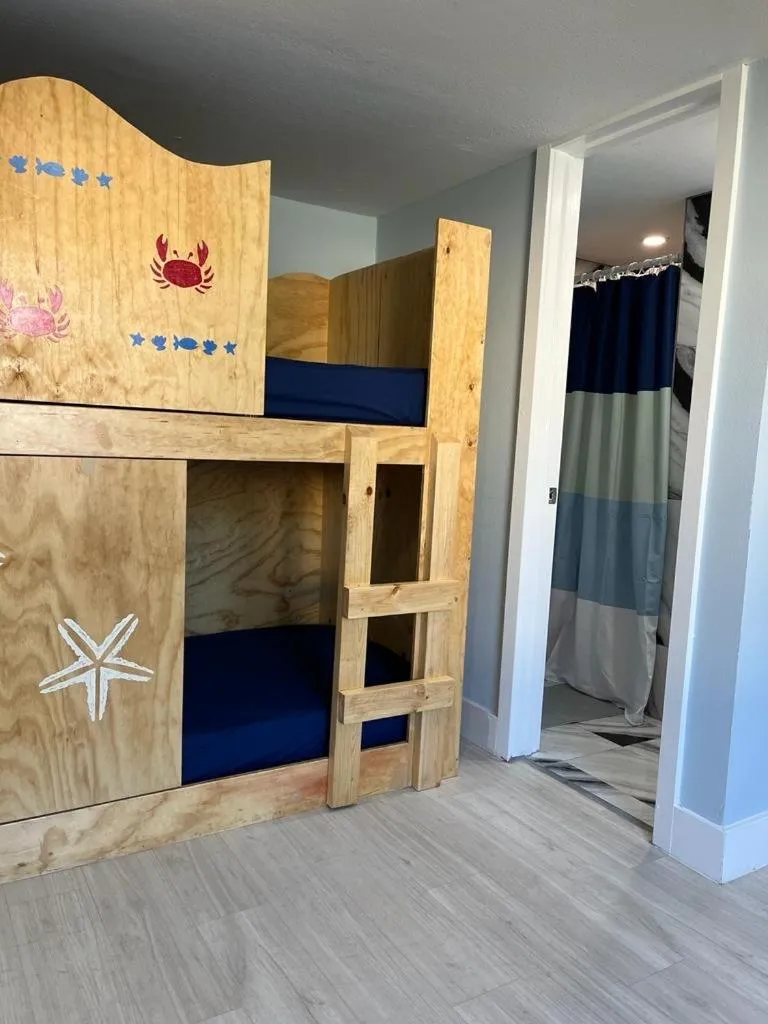 Bed in Blue Little Havana