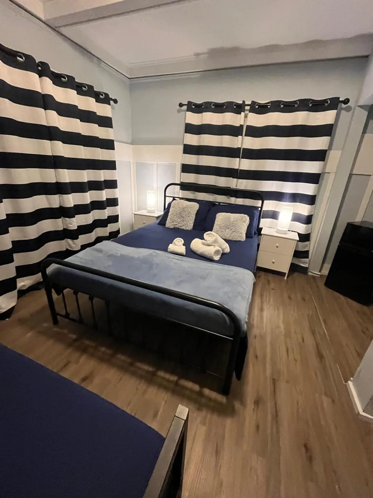 Bed in Blue Little Havana