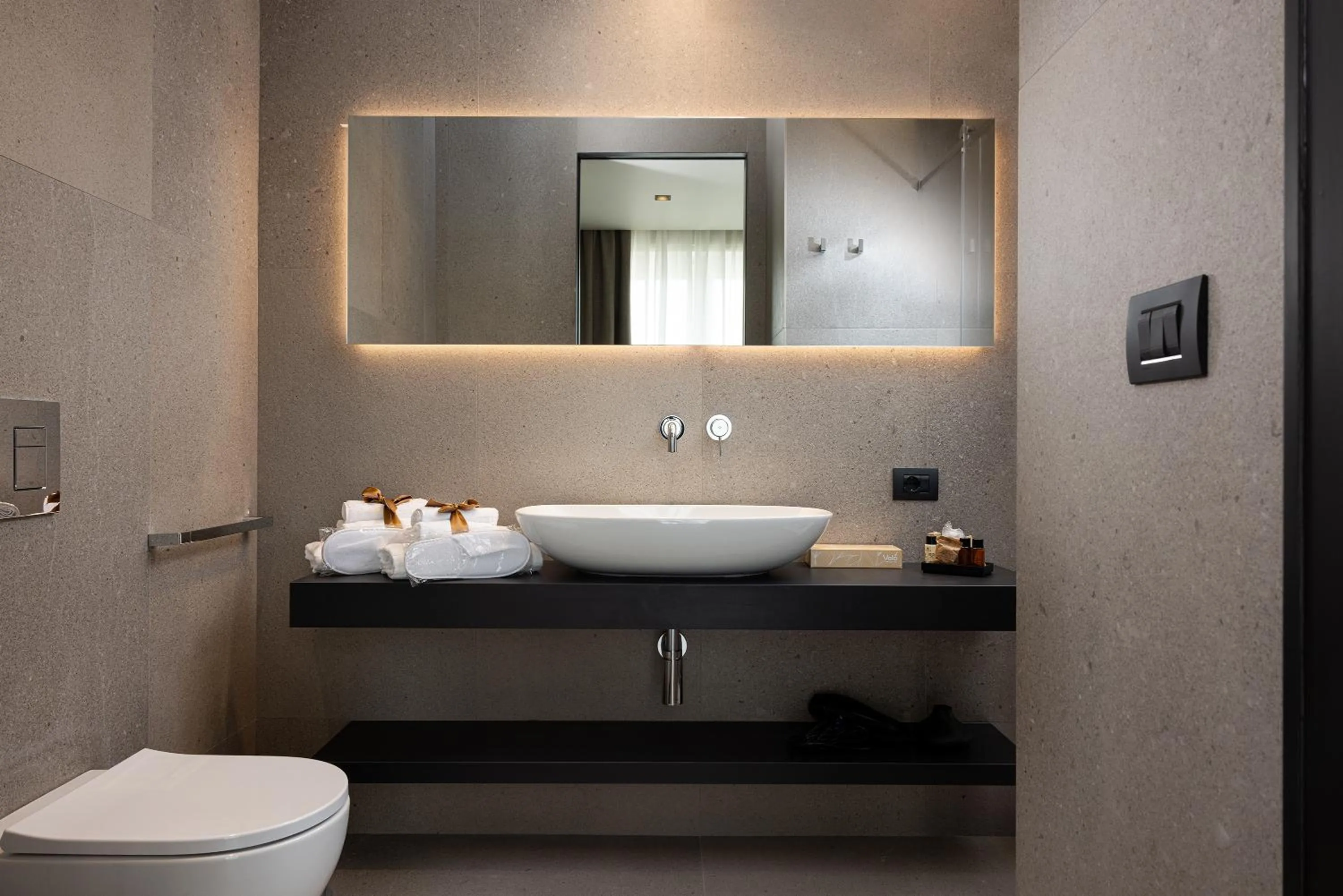 Toilet in B21 Lifestyle Hotel