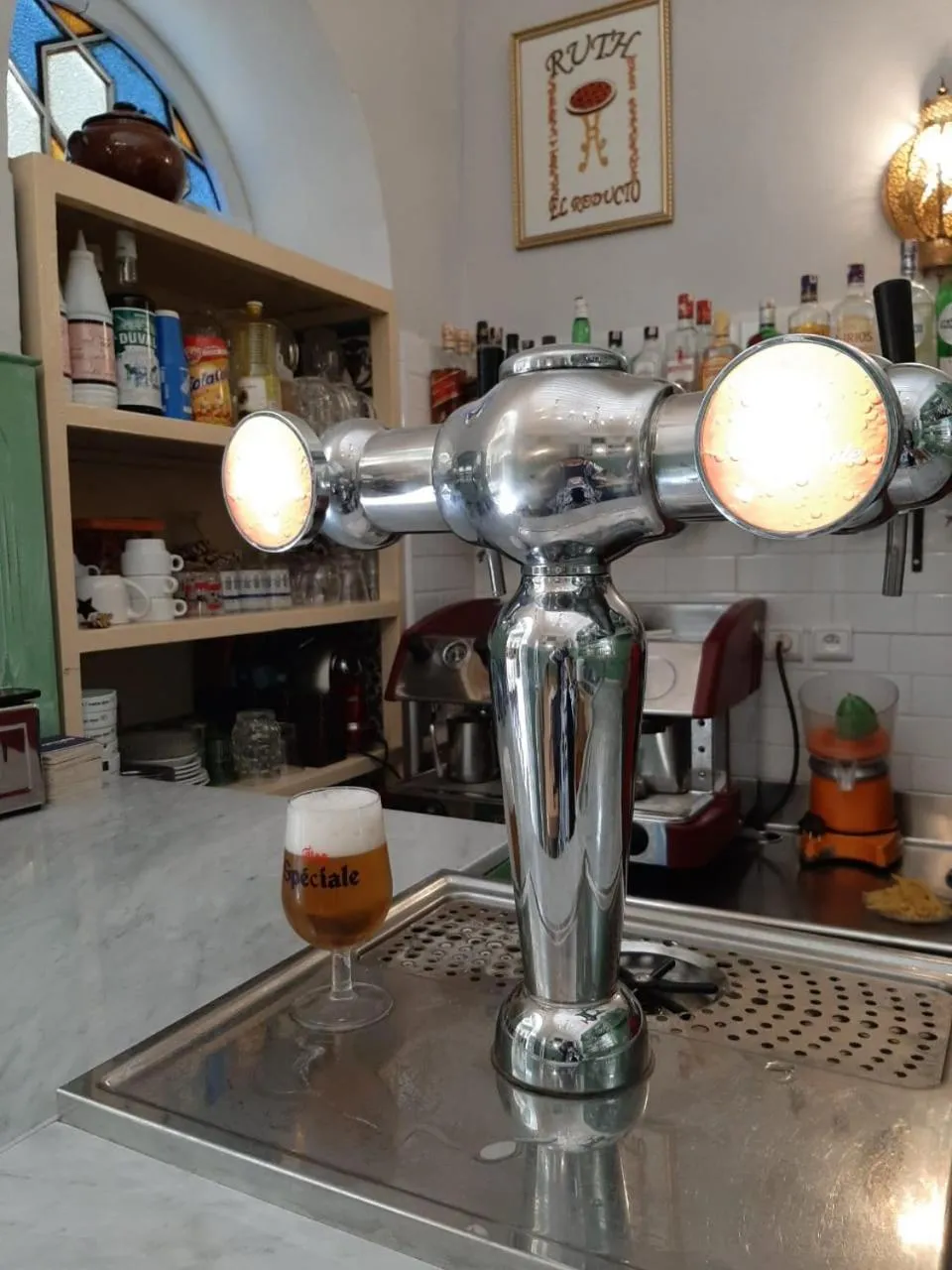 Lounge or bar in El Reducto