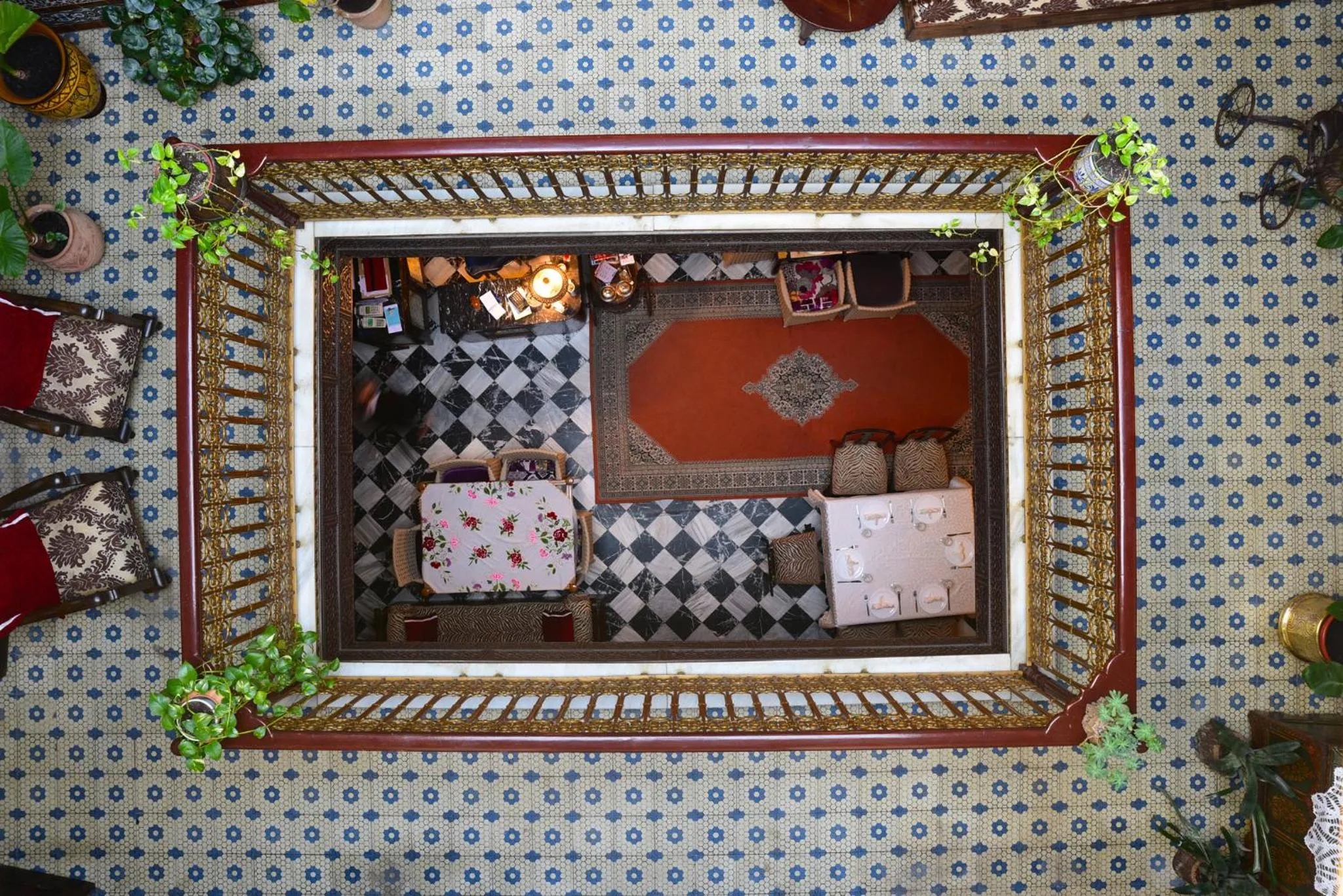 Property building in El Reducto