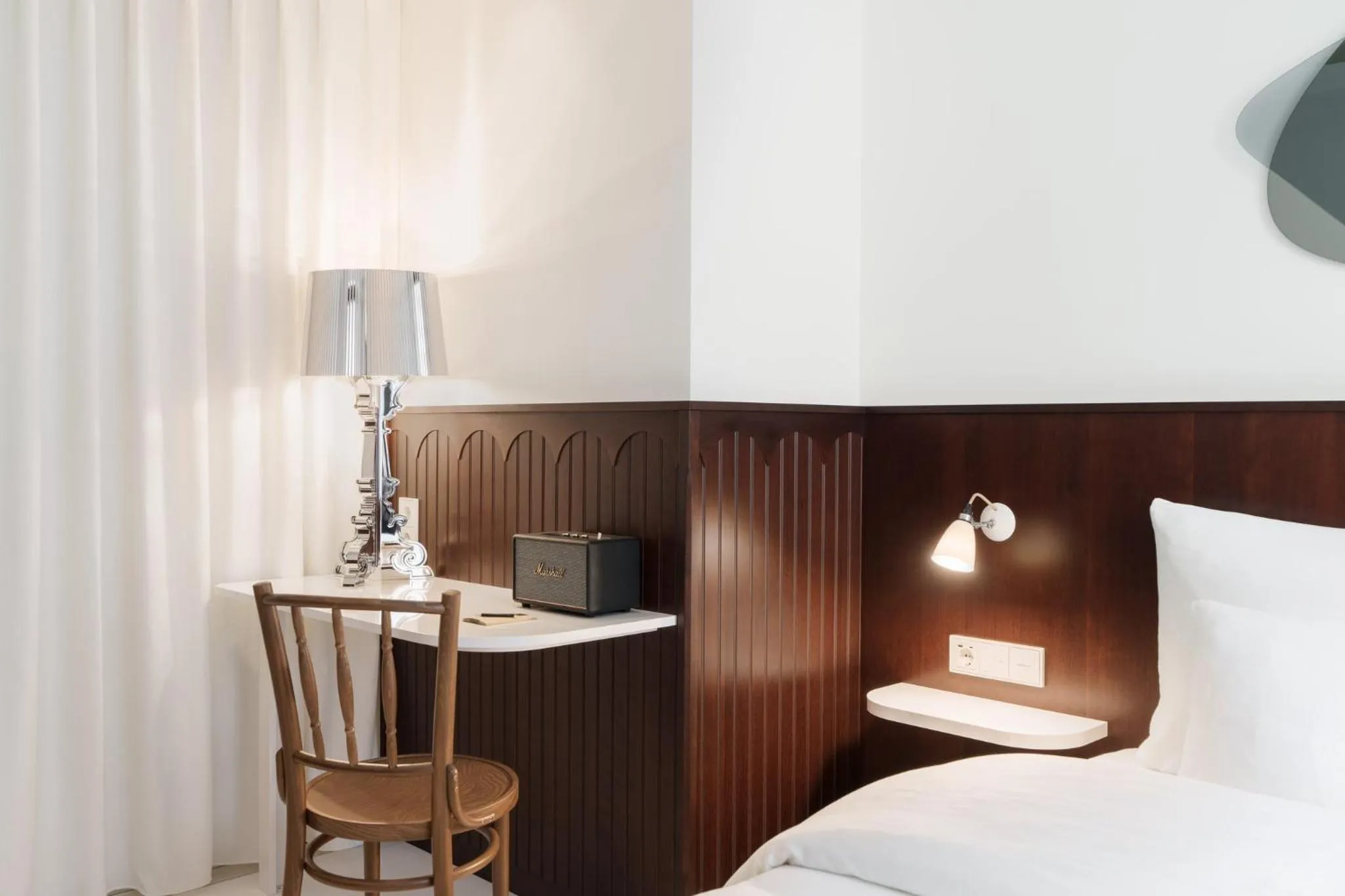 Photo of the whole room, Bed in Ruby Hanna Hotel Stuttgart