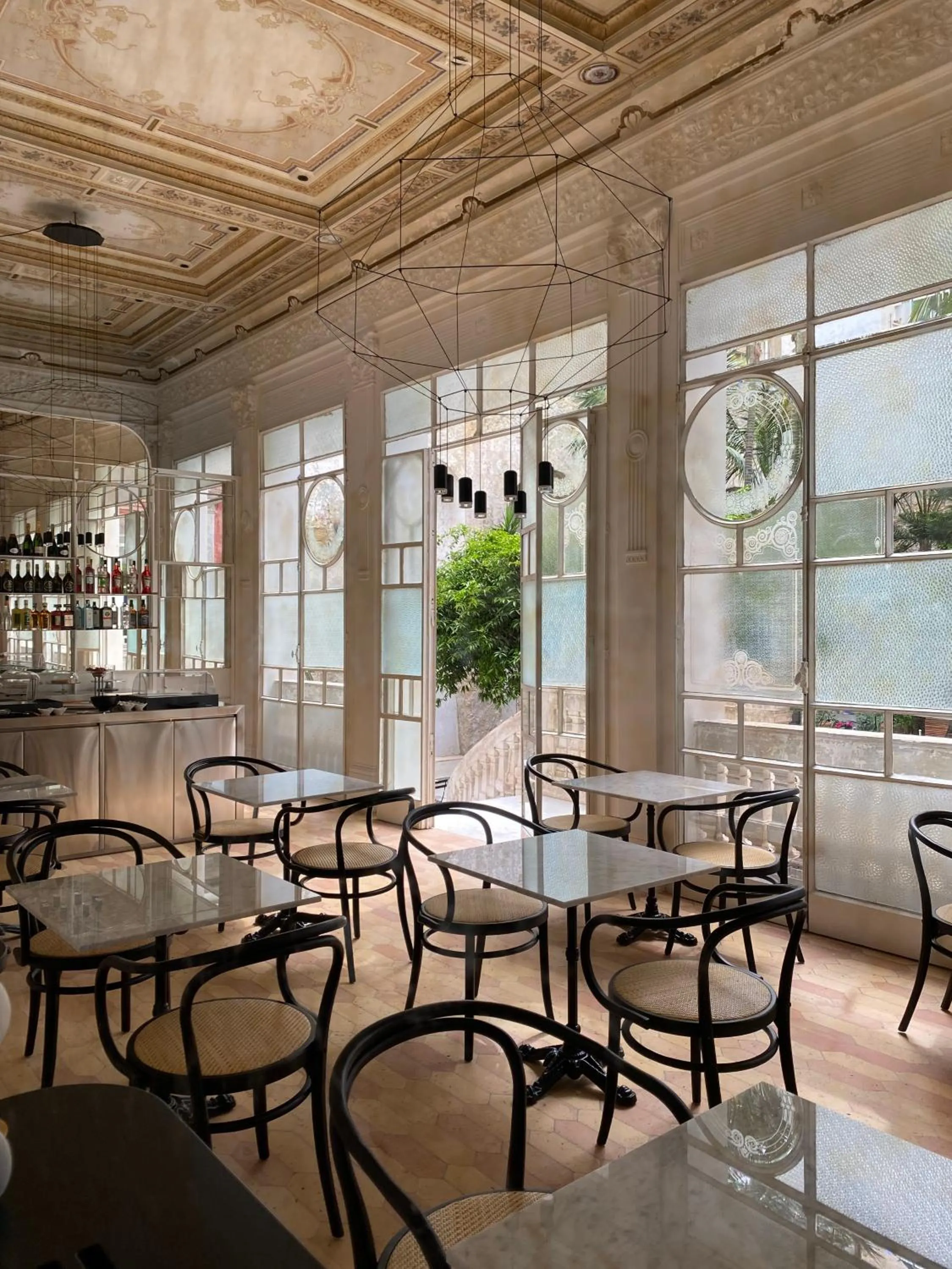Seating area in Artemisia Domus - Giardino