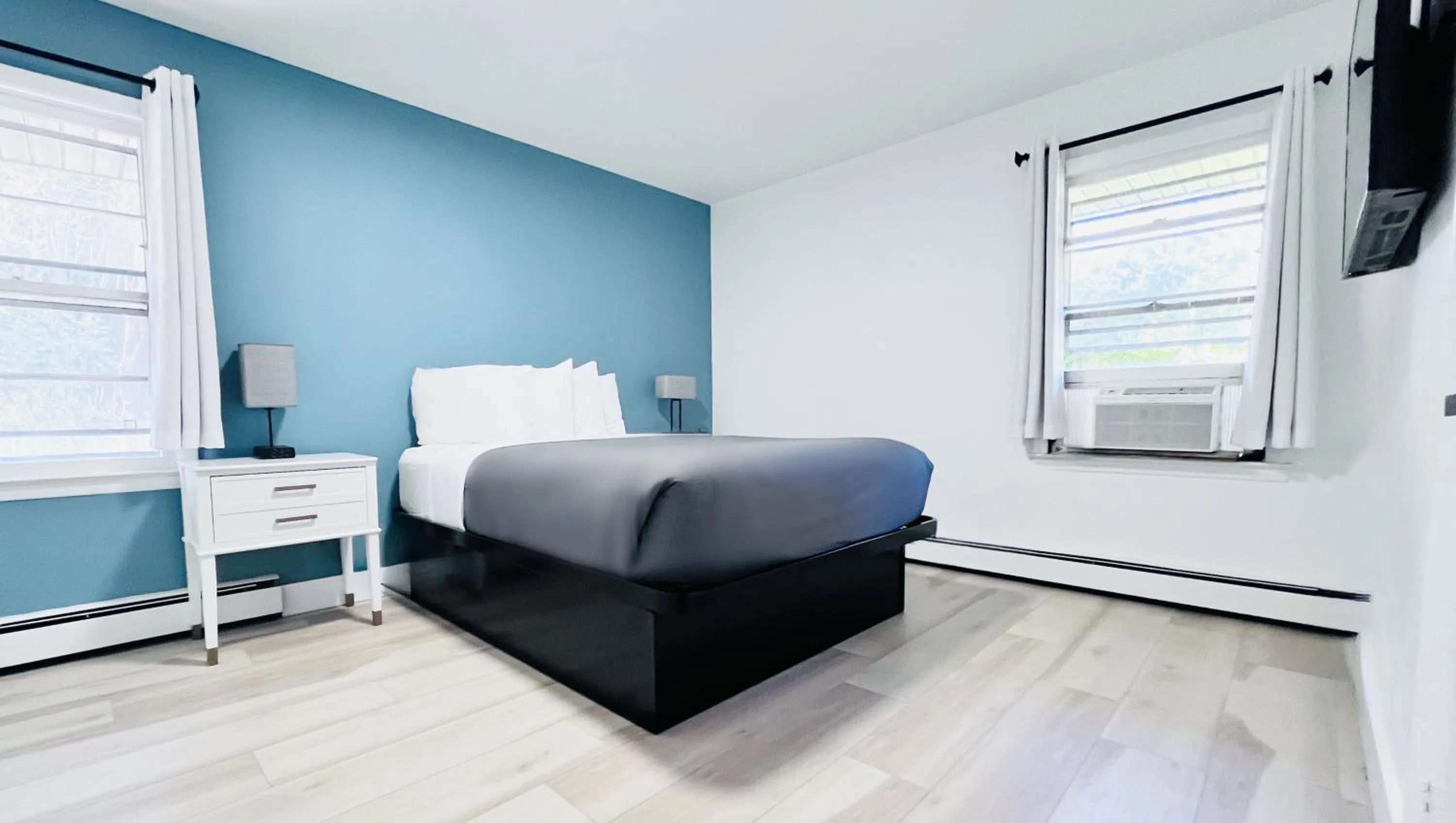 Bedroom, Bed in Motel Luzerne