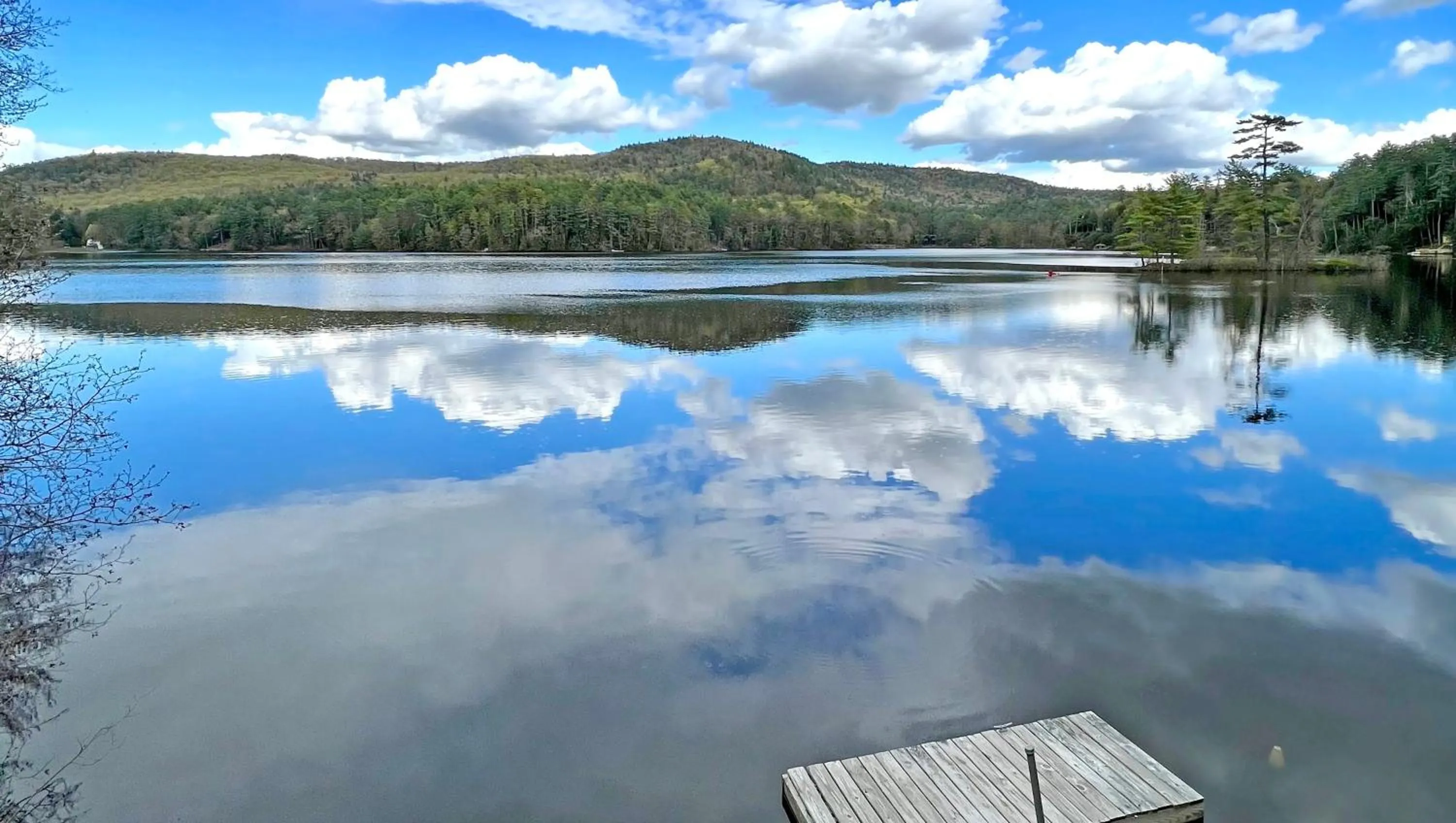 Lake view in Motel Luzerne