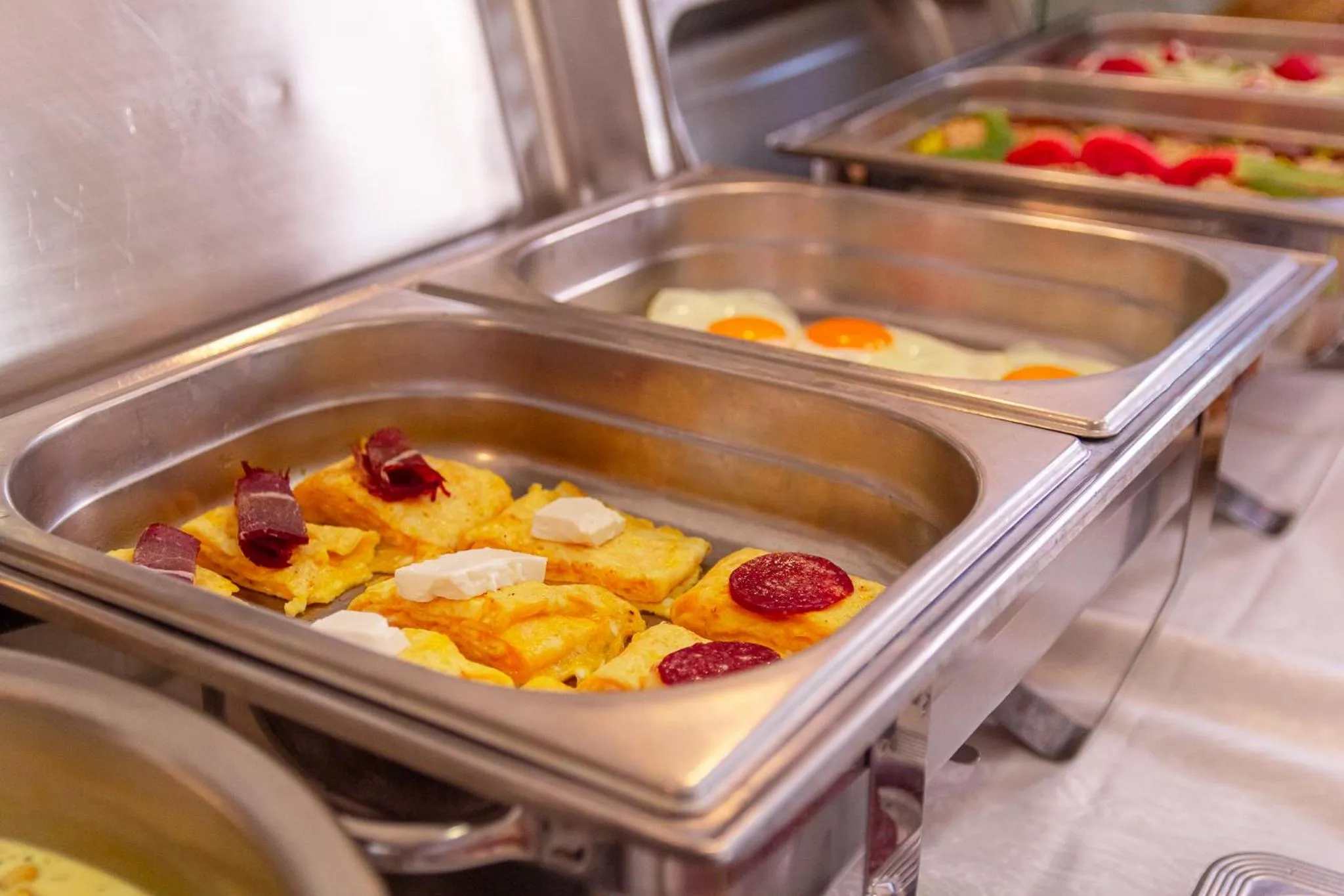 Breakfast in Hotel Art