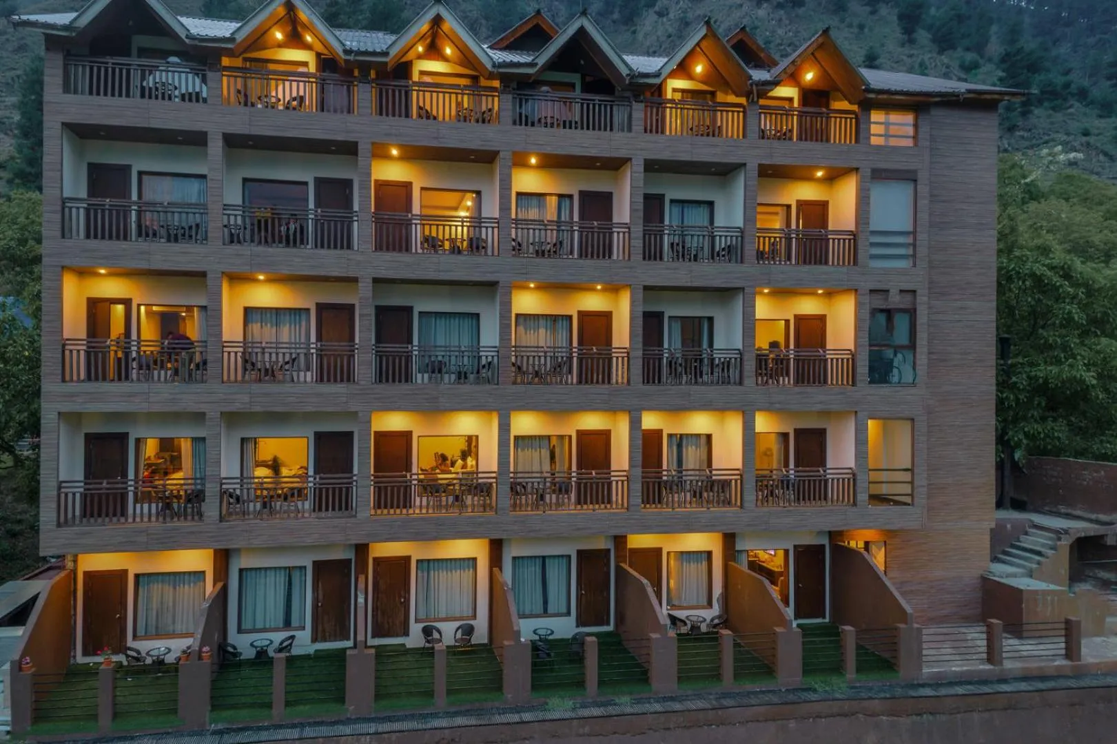 Property building in The Chinar Resort & Spa, Pahalgam