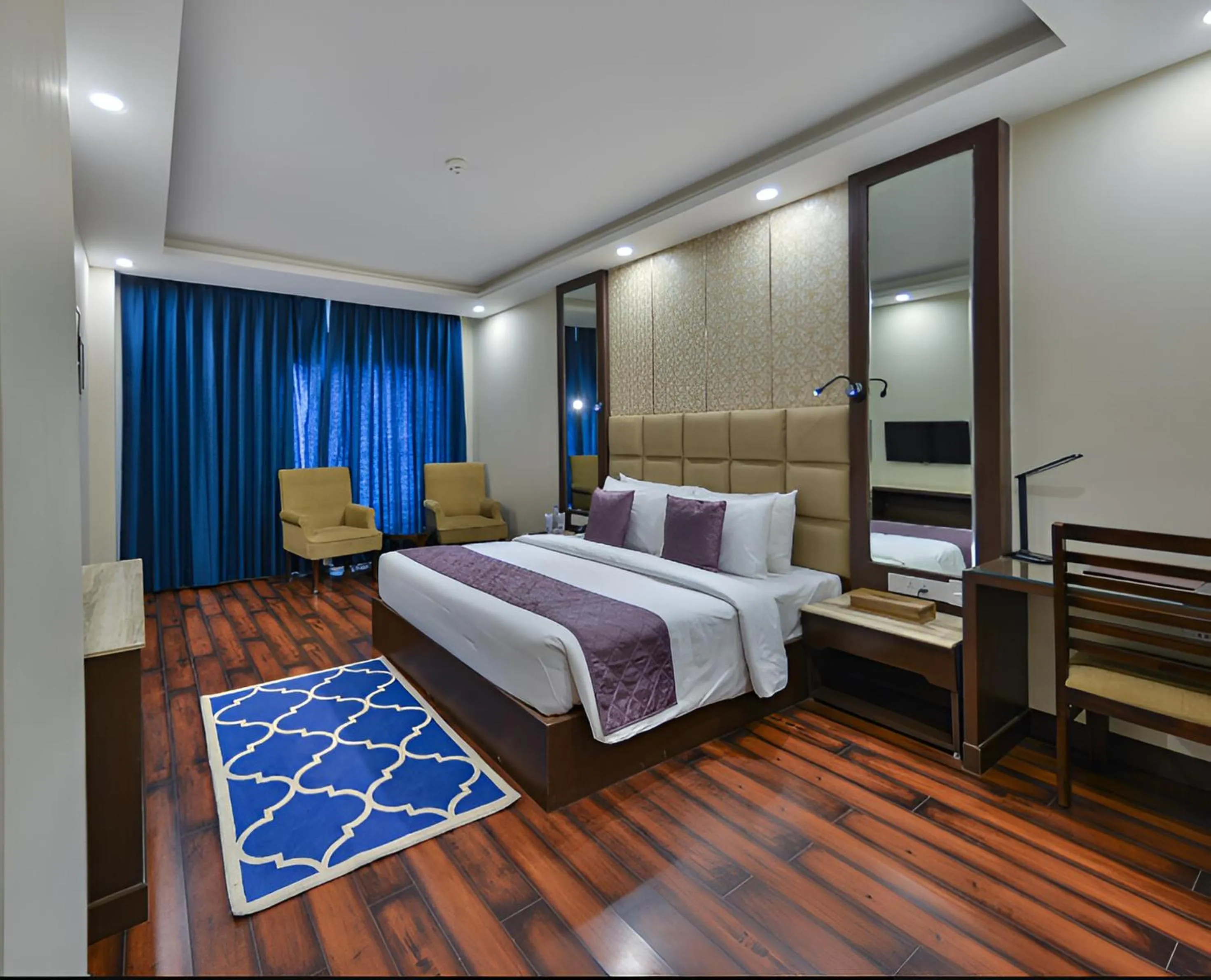 Bedroom, Bed in The Chinar Resort & Spa, Pahalgam