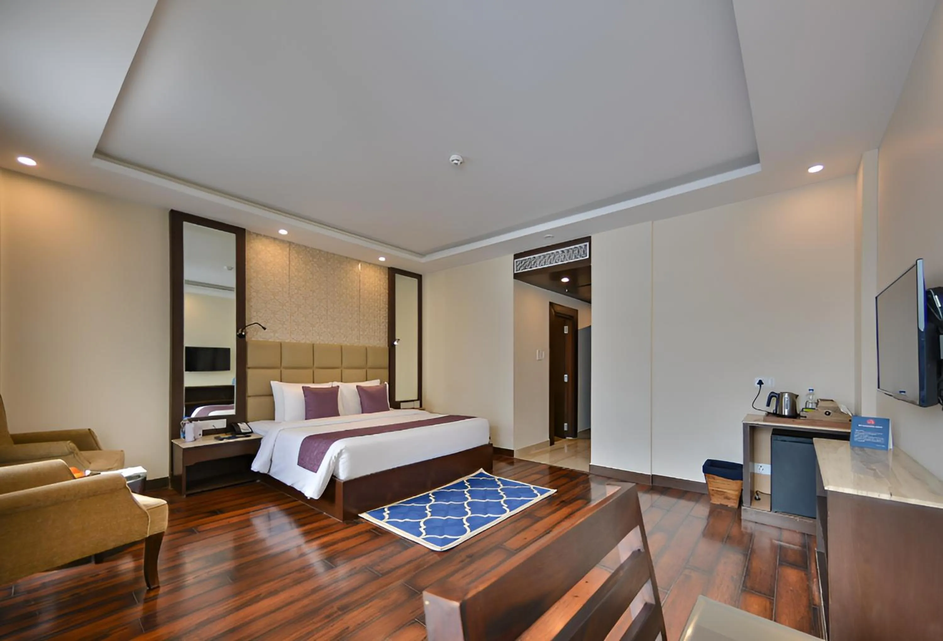 Bed in The Chinar Resort & Spa, Pahalgam