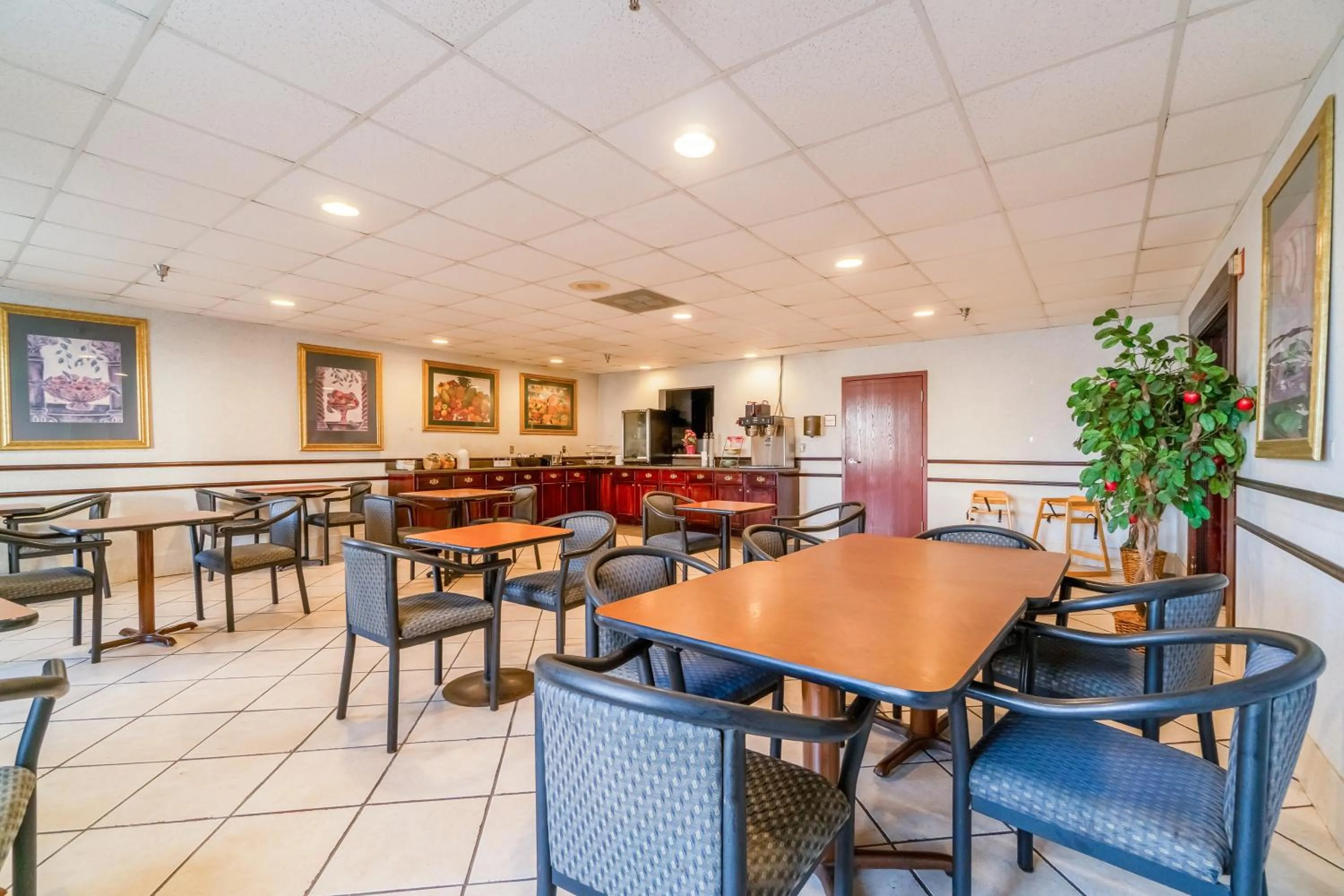 Area and facilities in Ark Suites By OYO Jonesboro I-555