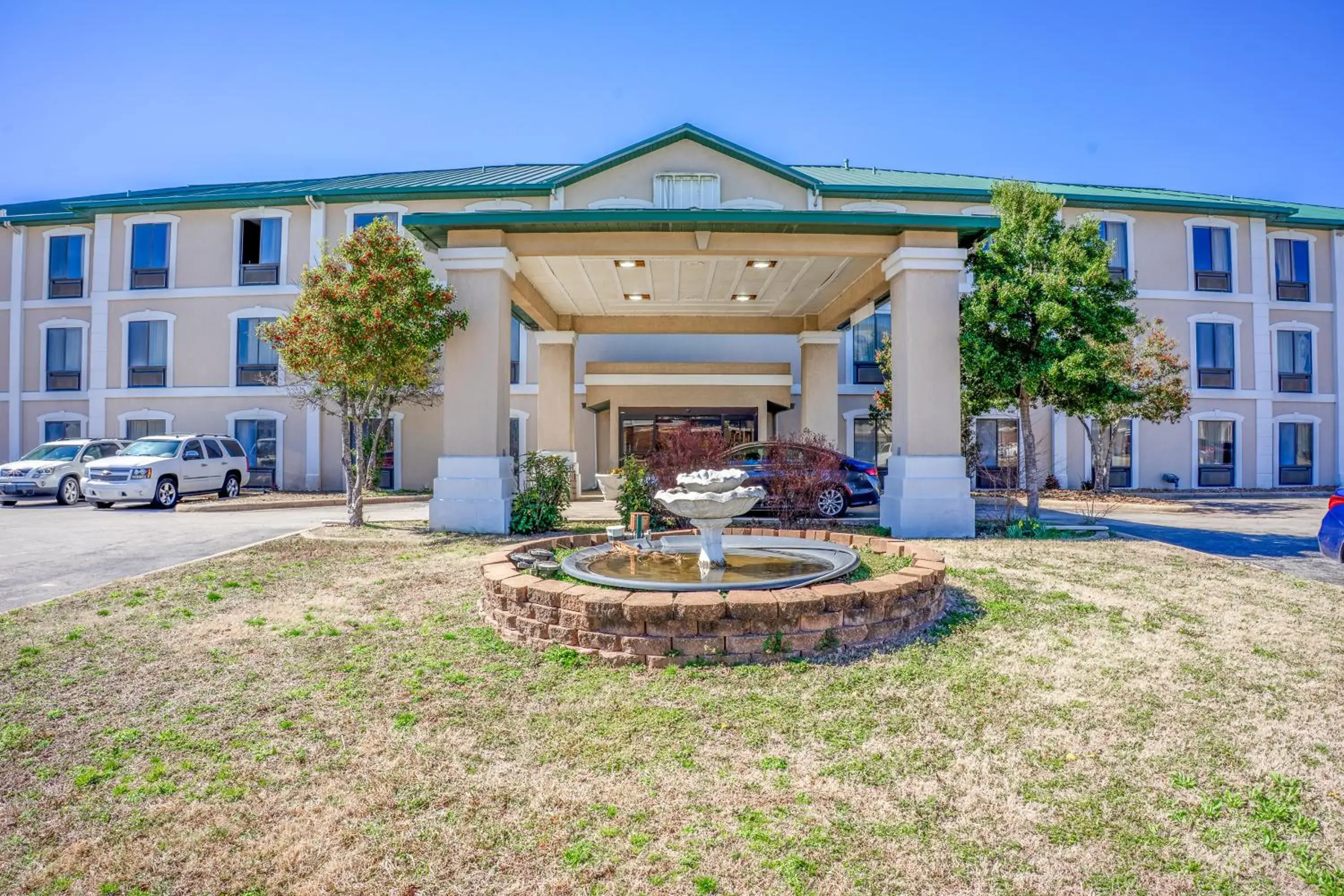 Ark Suites By OYO Jonesboro I-555 Ark Suites By OYO Jonesboro I-555