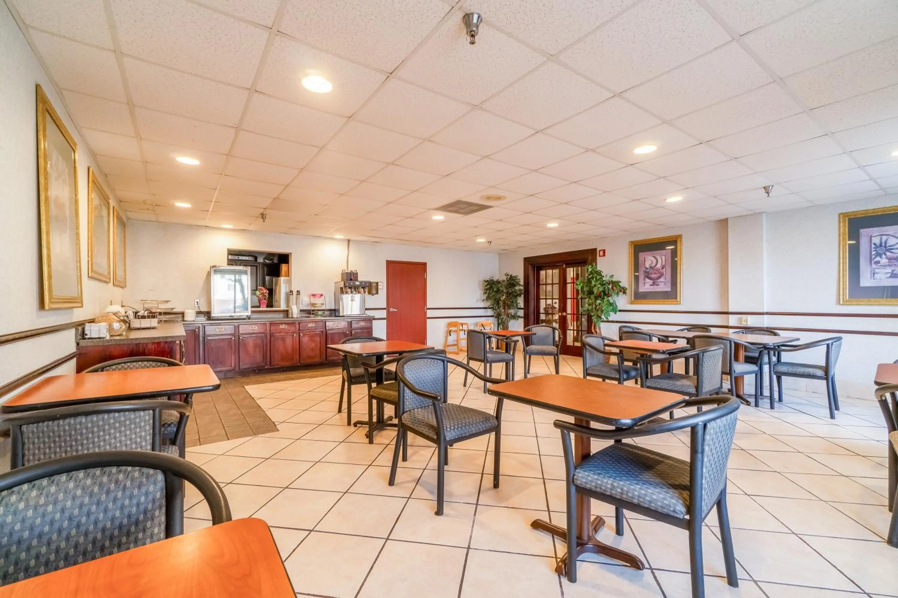 Area and facilities in Ark Suites By OYO Jonesboro I-555