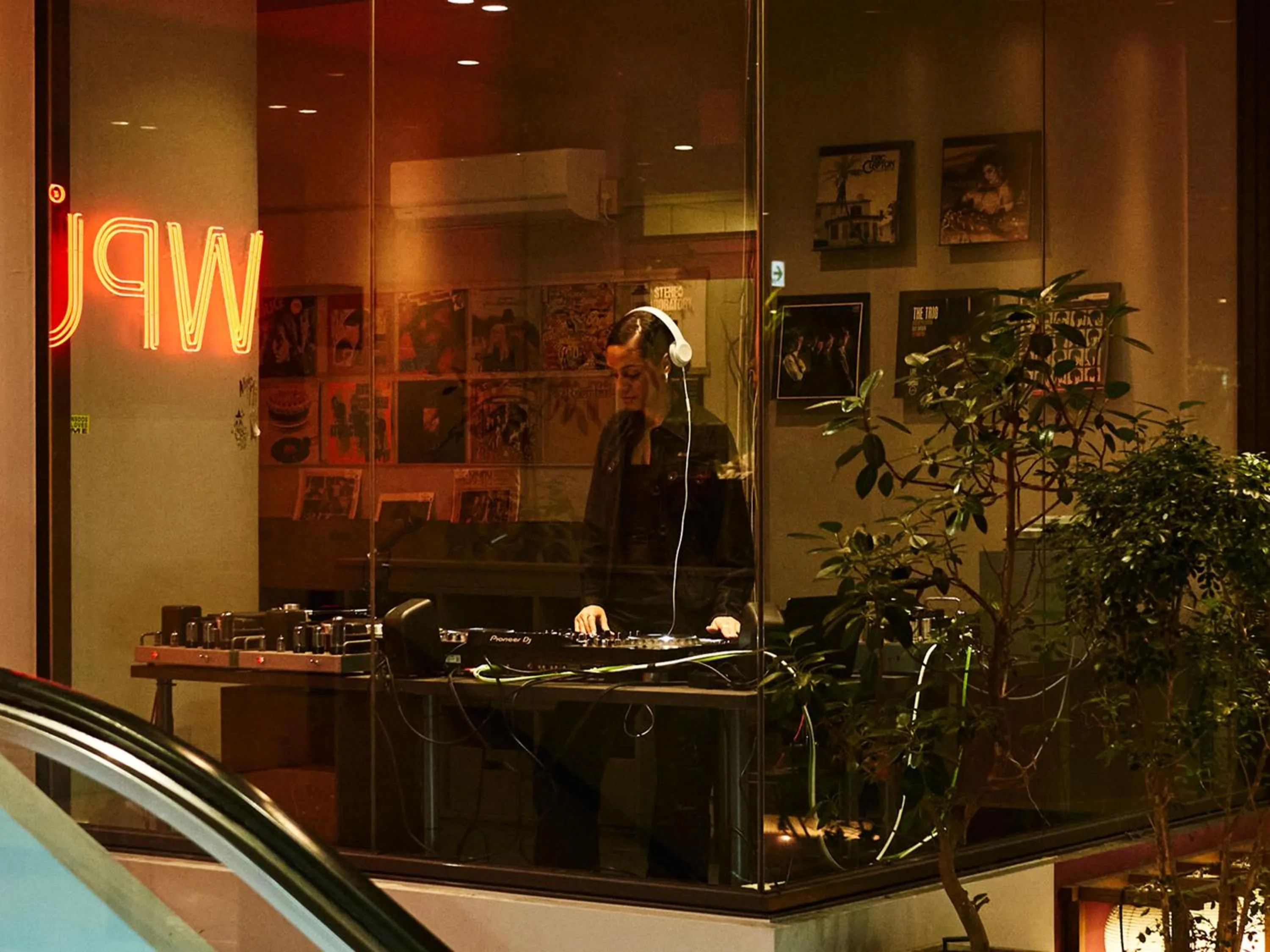 Nightclub / DJ in WPÜ HOTEL Shinjuku