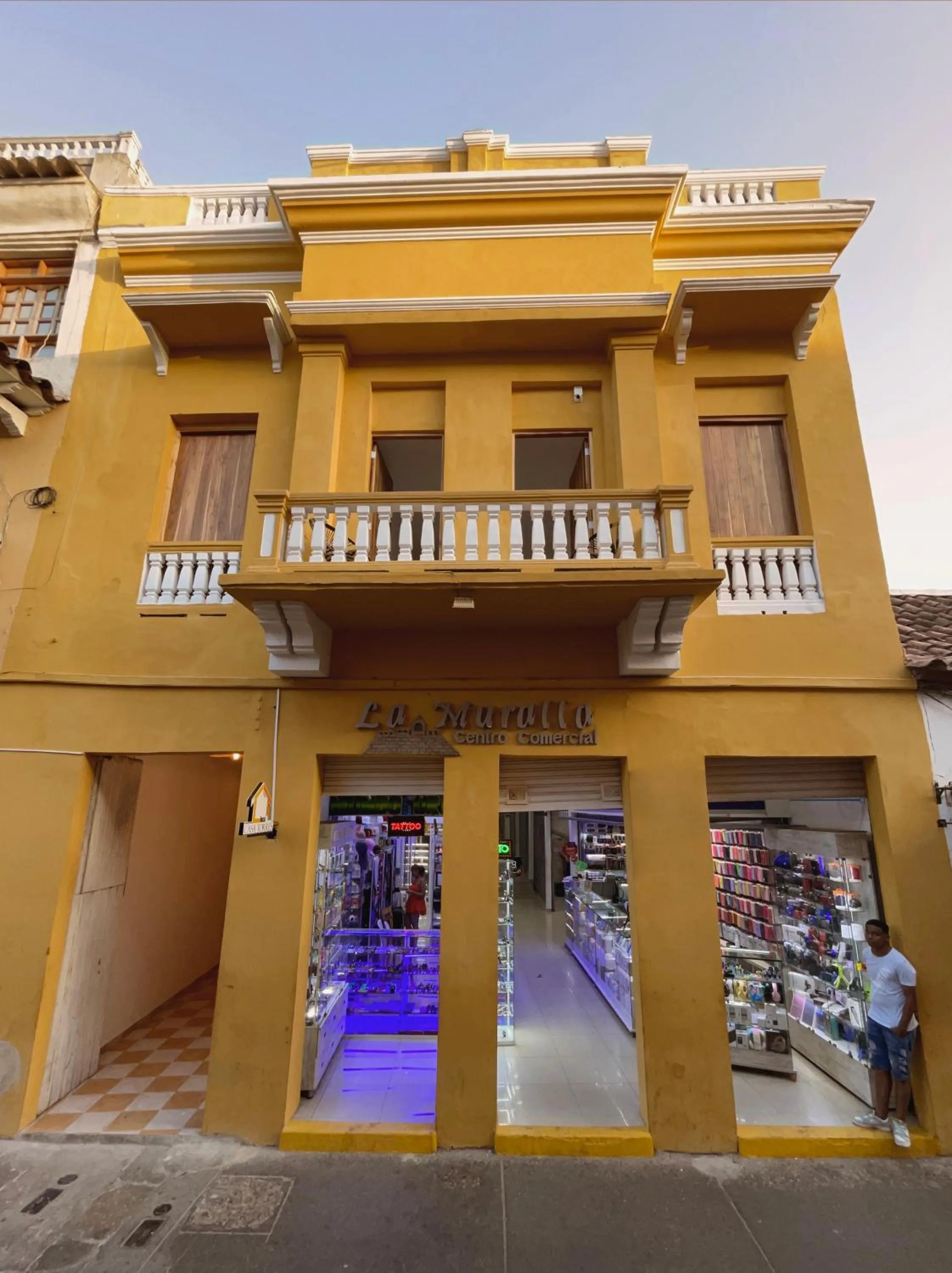 Property building in Hostal Casa Torres Centro Historico - Adults Only