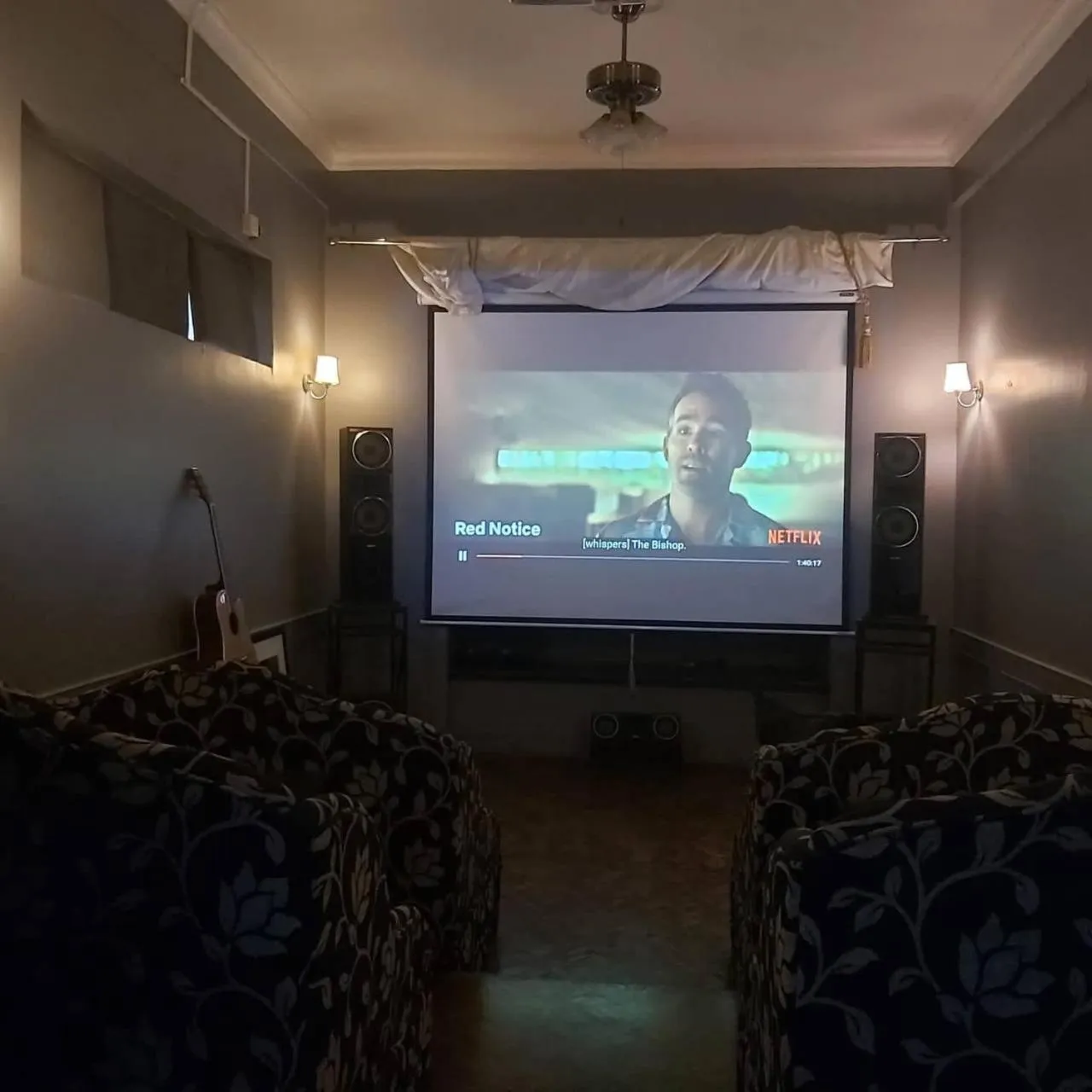 Courtyard Pujan Hotel