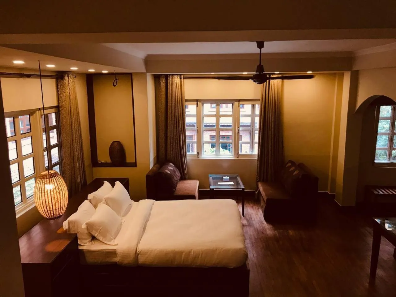 Bedroom, Bed in Courtyard Pujan Hotel