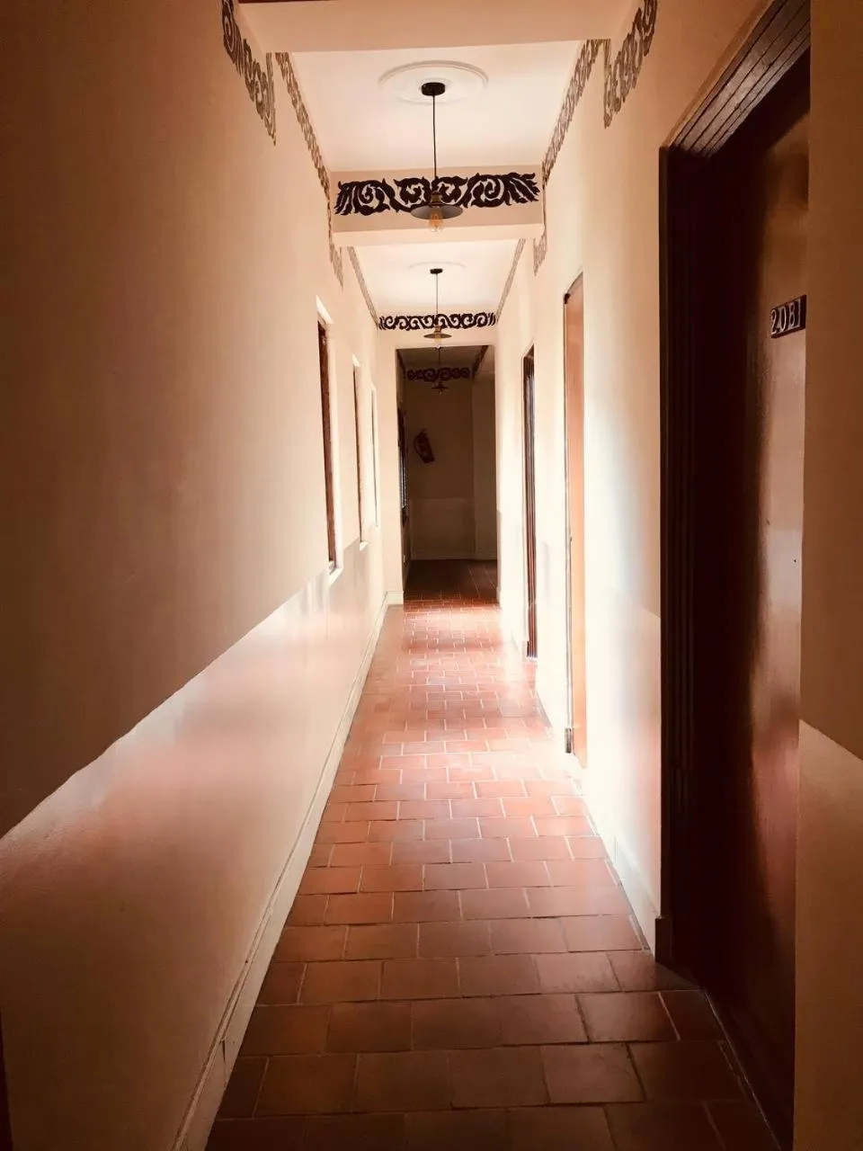 Courtyard Pujan Hotel