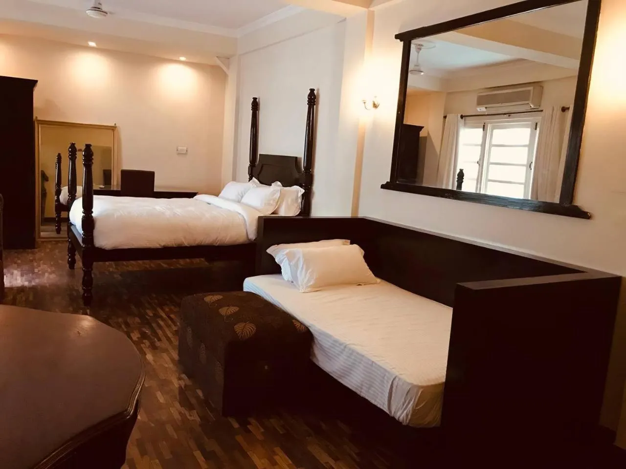 Bed in Courtyard Pujan Hotel