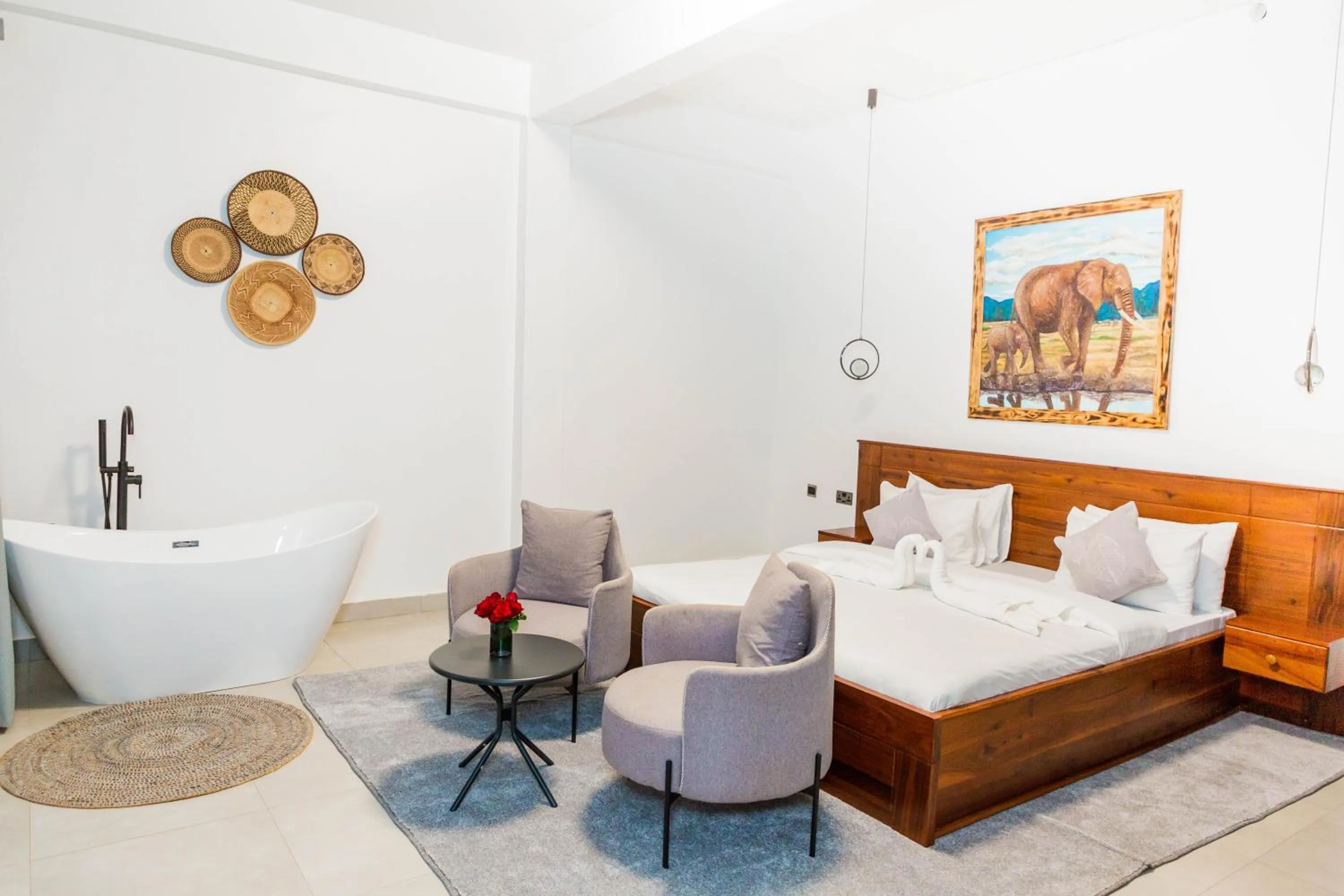 Bedroom, Bed in Shose Farmhouse Chalets & Campsite