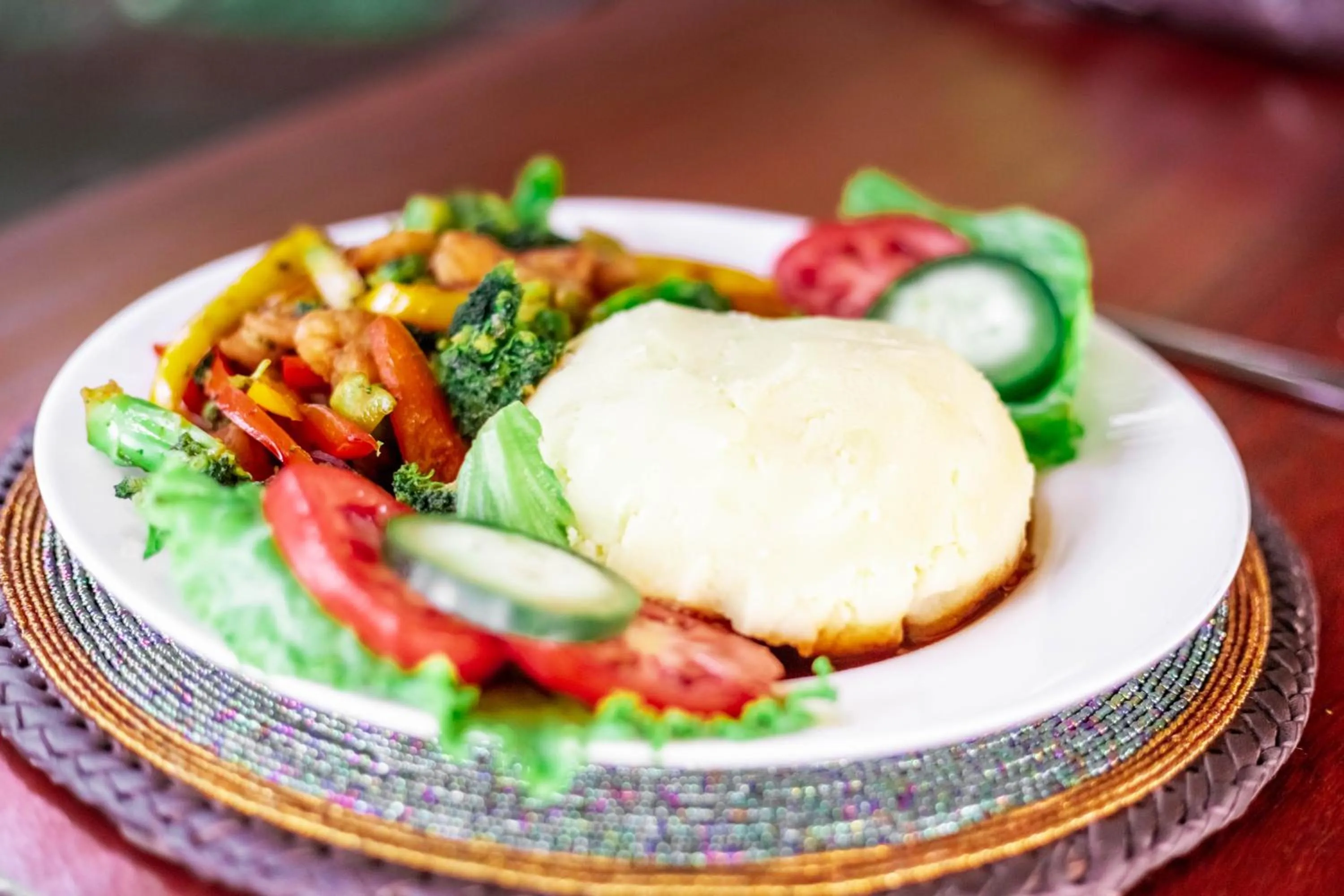 Food and drinks in Shose Farmhouse Chalets & Campsite