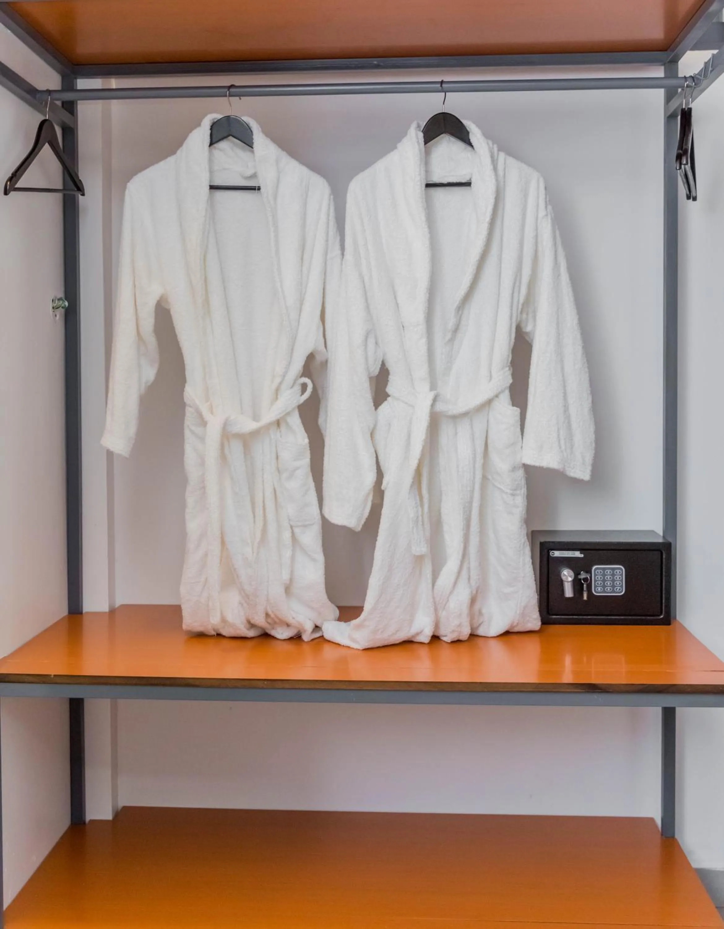 wardrobe in Shose Farmhouse Chalets & Campsite