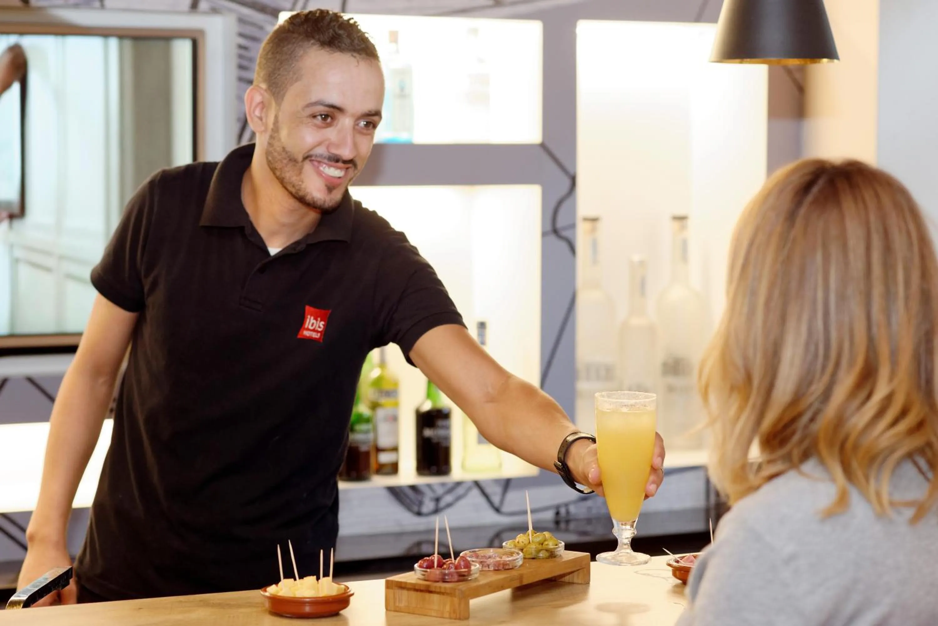 Lounge or bar in Ibis Casablanca Sidi Maarouf