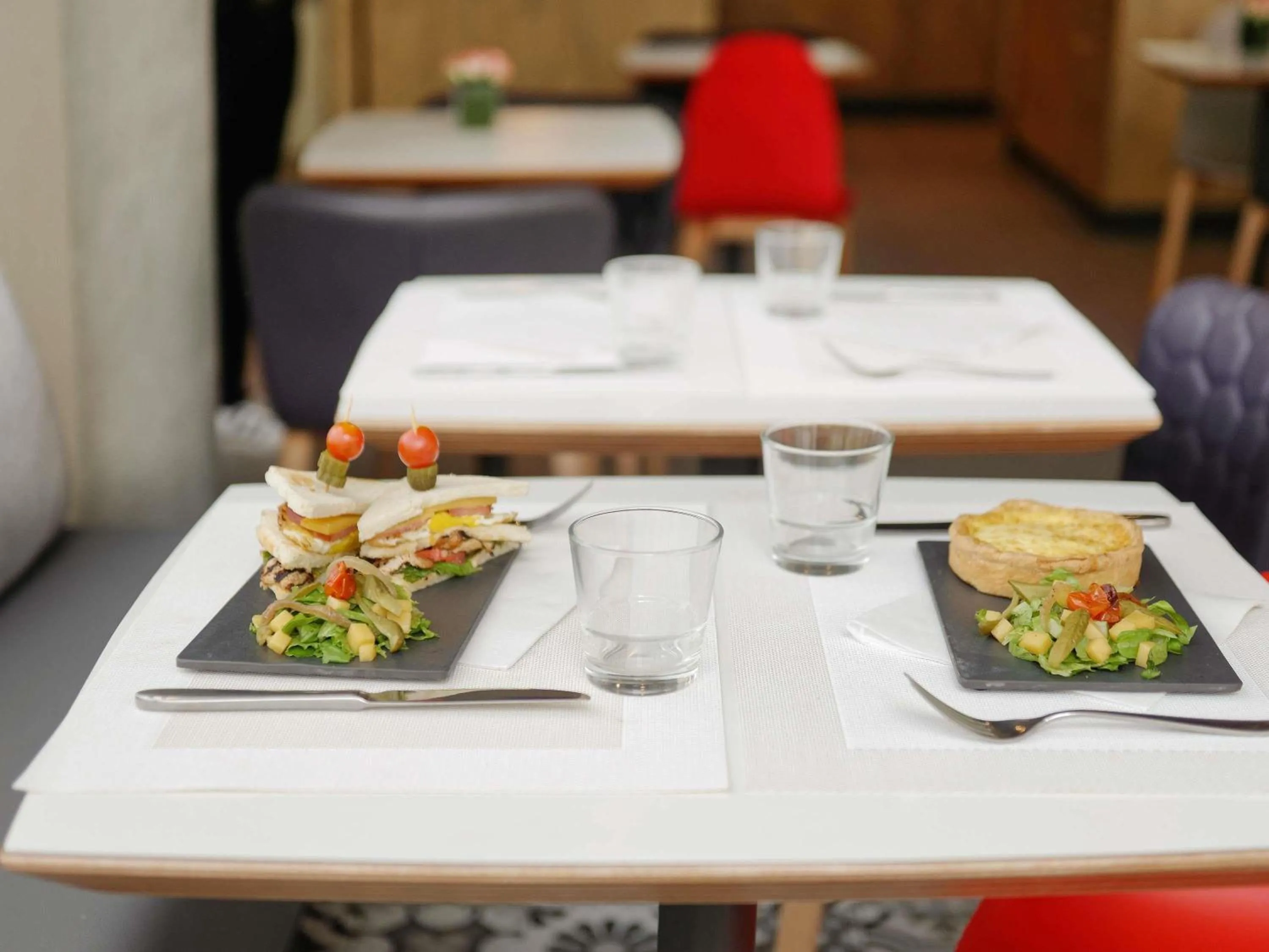 Restaurant/places to eat in Ibis Casablanca Sidi Maarouf