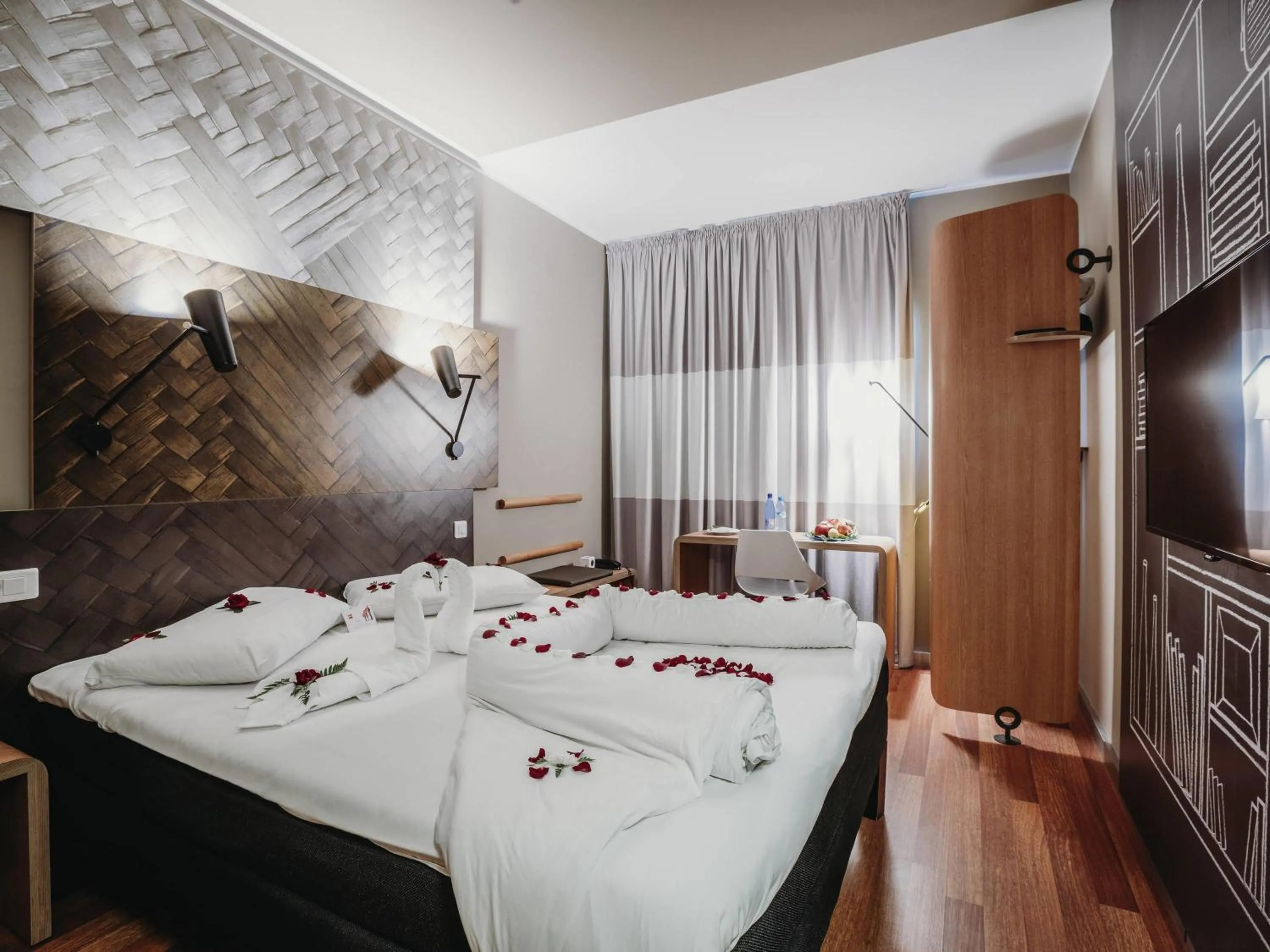 Bedroom, Bed in Ibis Casablanca City Center