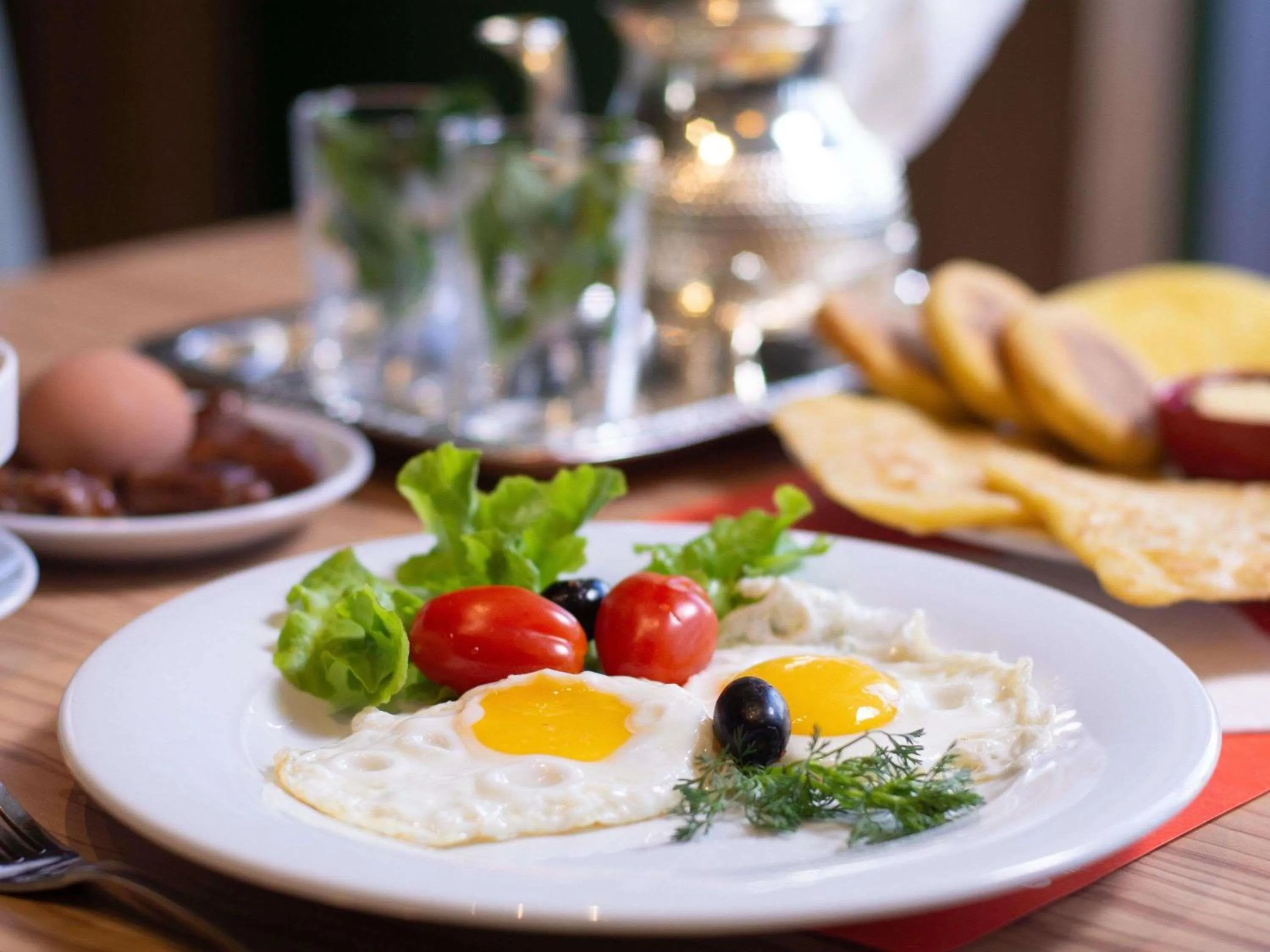 Restaurant/places to eat in Ibis Casablanca City Center