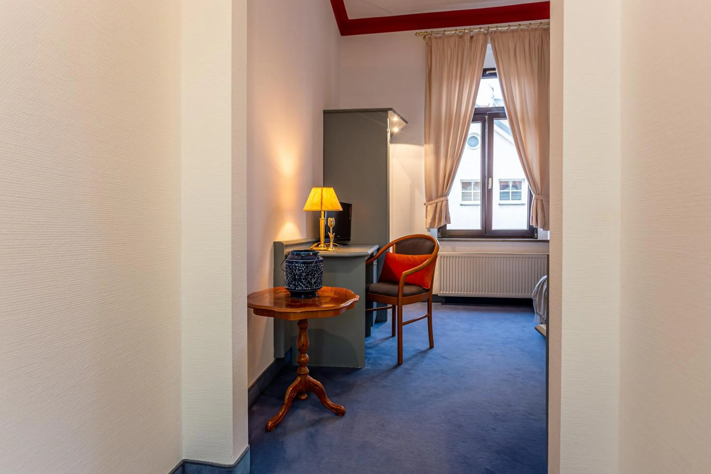 Photo of the whole room in Hotel Mauritius - Im Herzen von Crimmitschau - Frühstück buchbar - Restaurant - Café - Fahrradbox