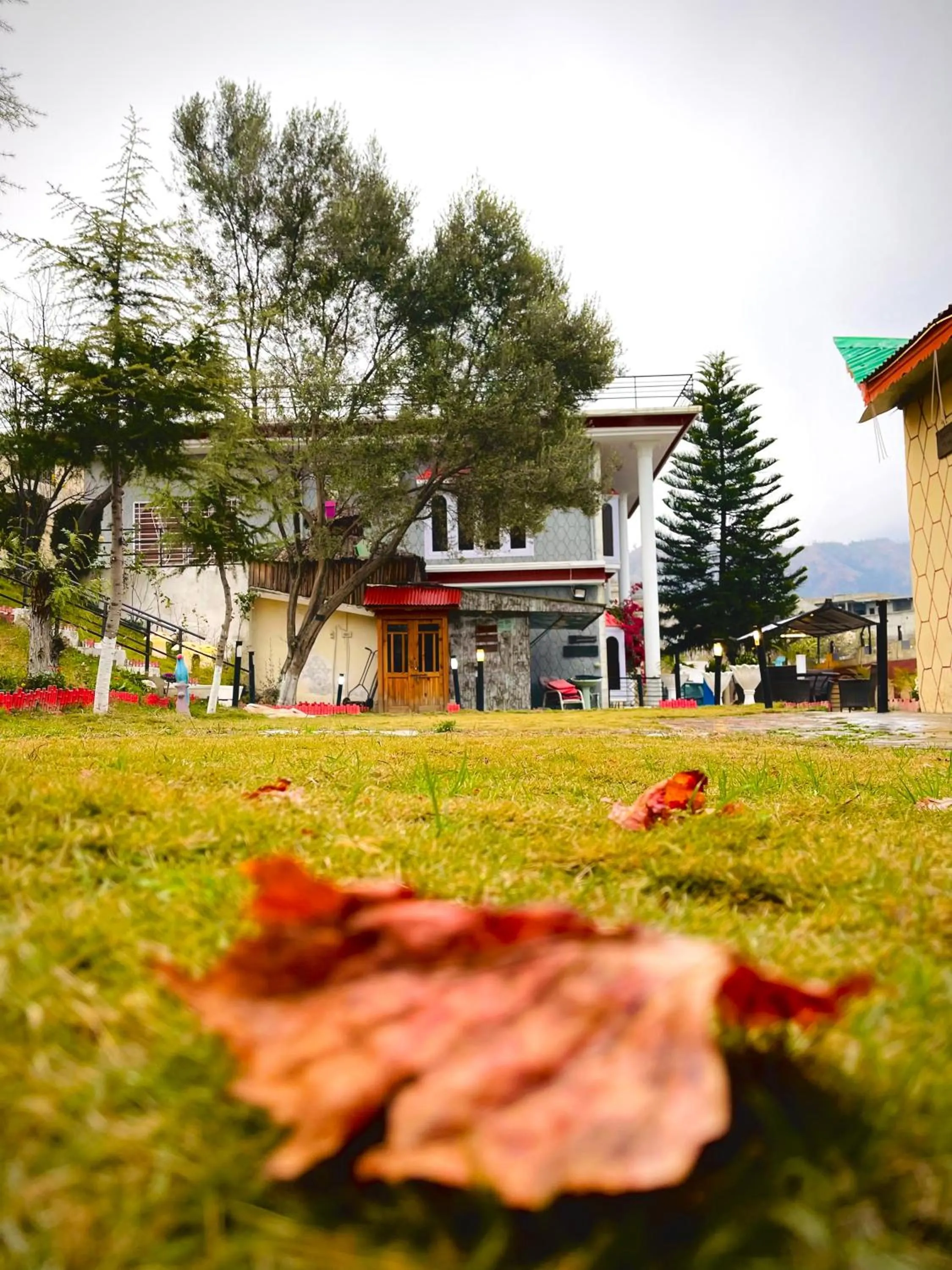 Republika Central Hotel & Resort