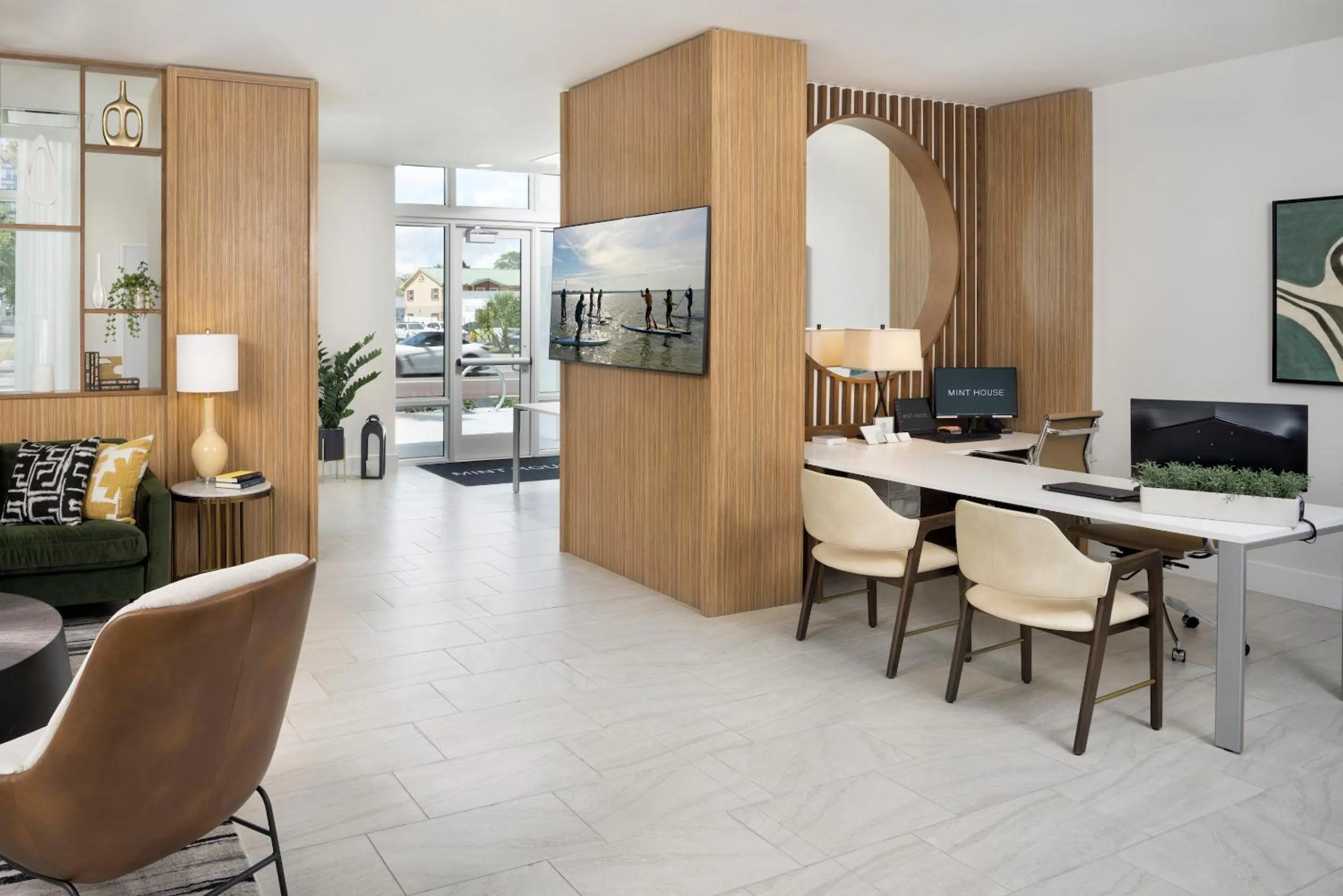 Lobby or reception in Mint House St. Petersburg - Downtown