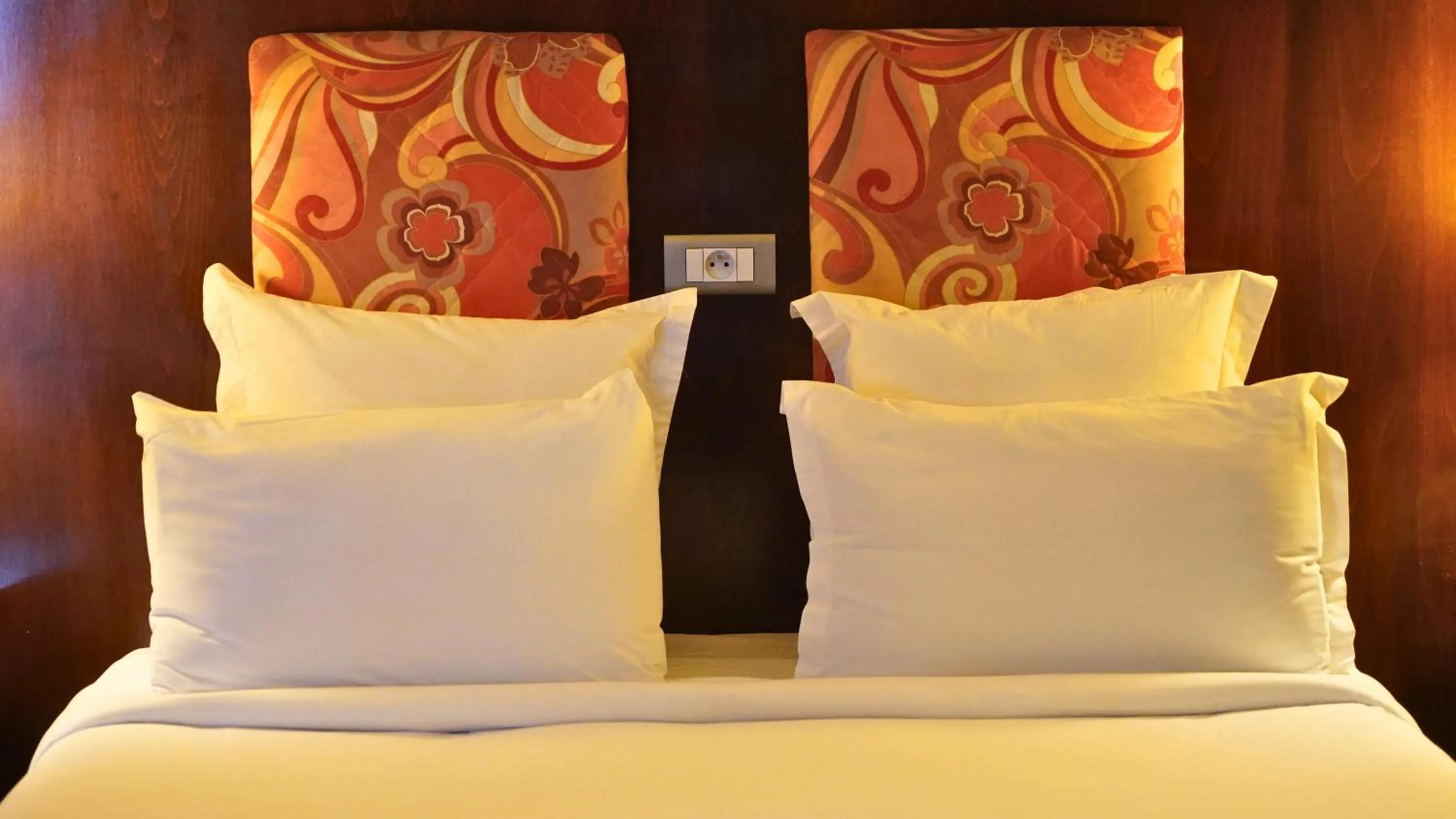 Bed in Hotel Toubkal