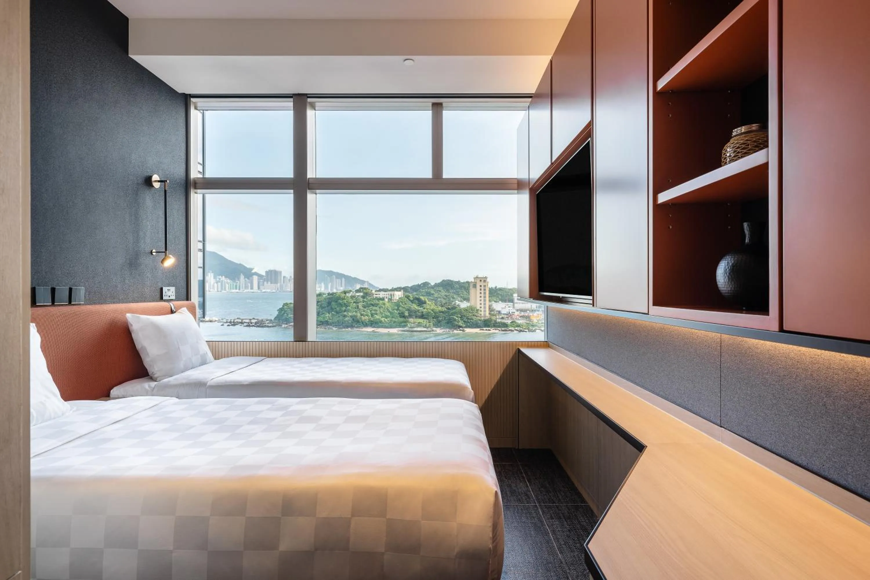 Bed in TOWNPLACE WEST KOWLOON