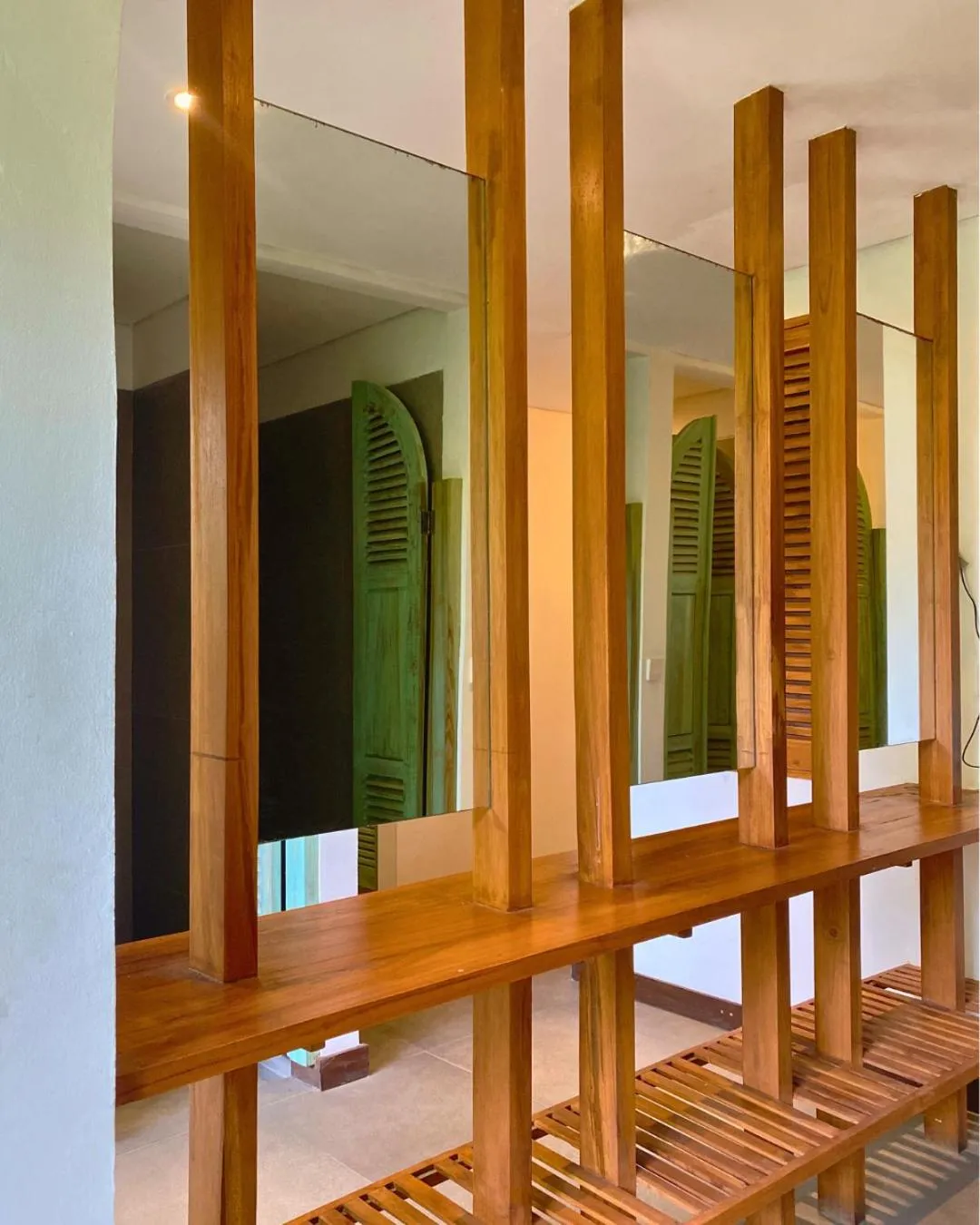 Bathroom in White Penny Hostel