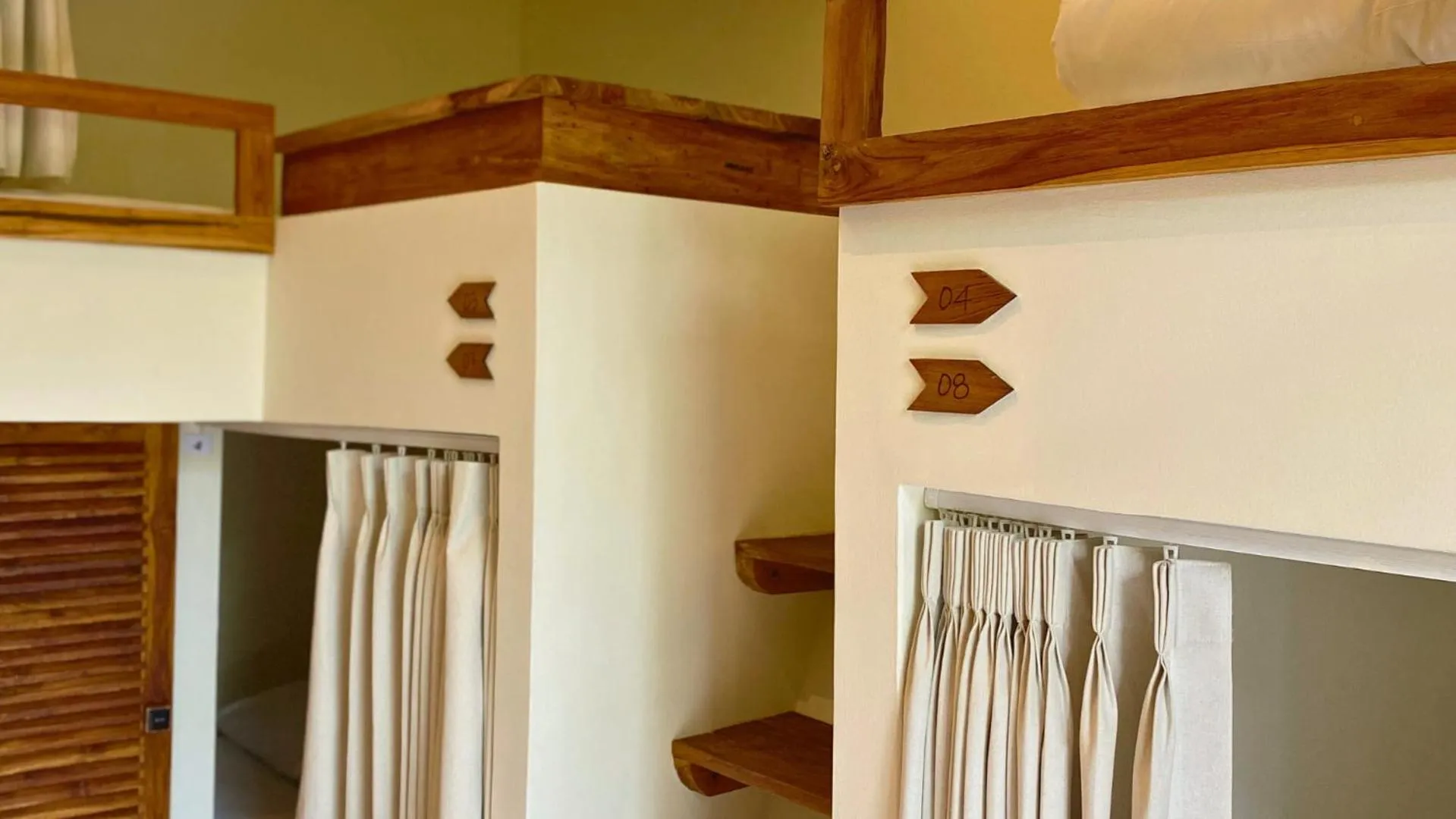 bunk bed in White Penny Hostel