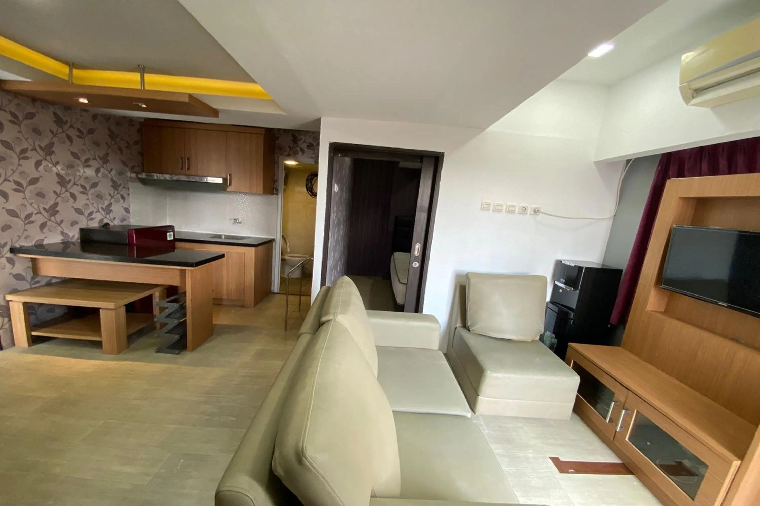 Living room in Cozy Room @ Hallo Tidur by Tio