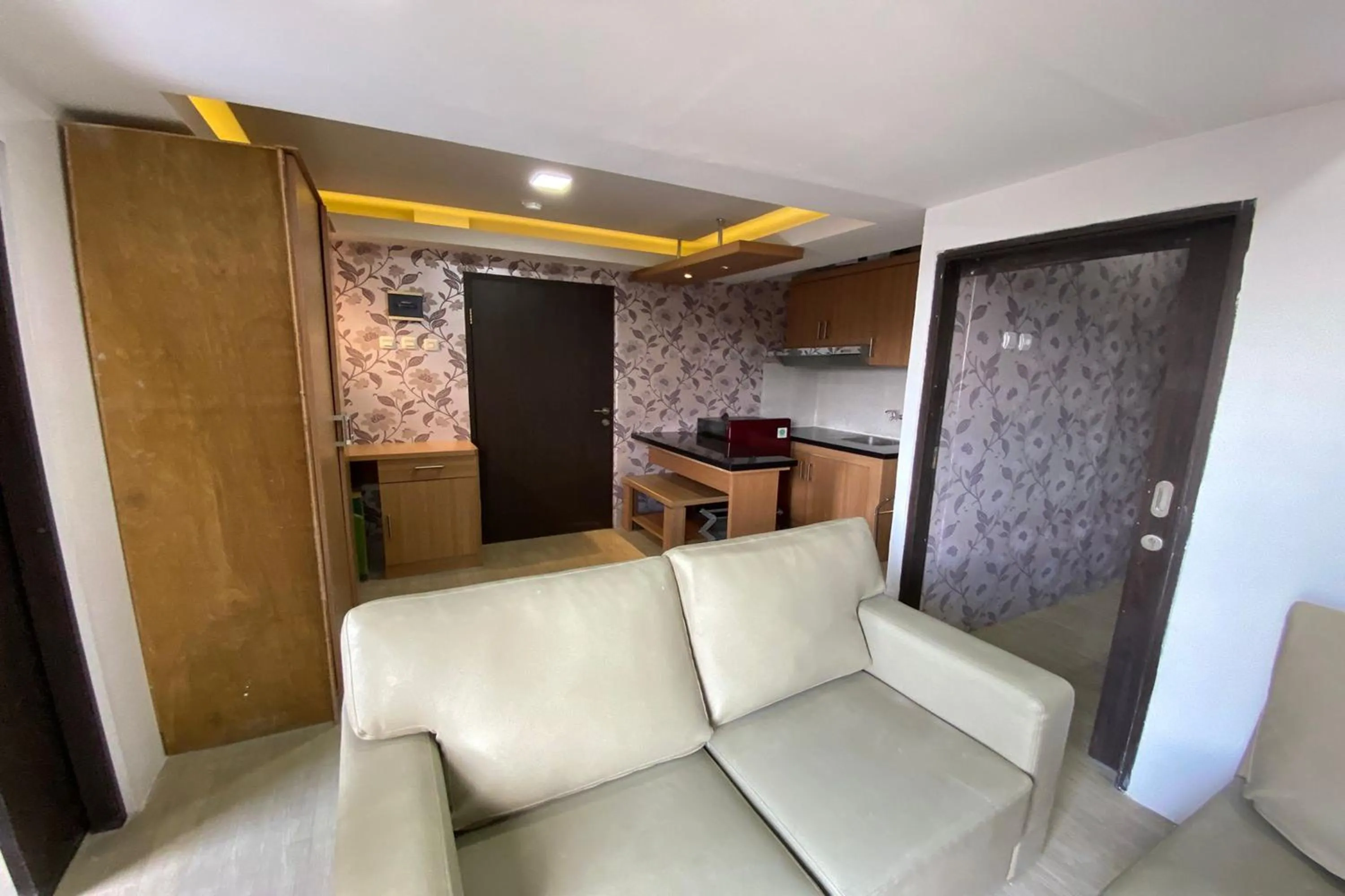 Living room in Cozy Room @ Hallo Tidur by Tio