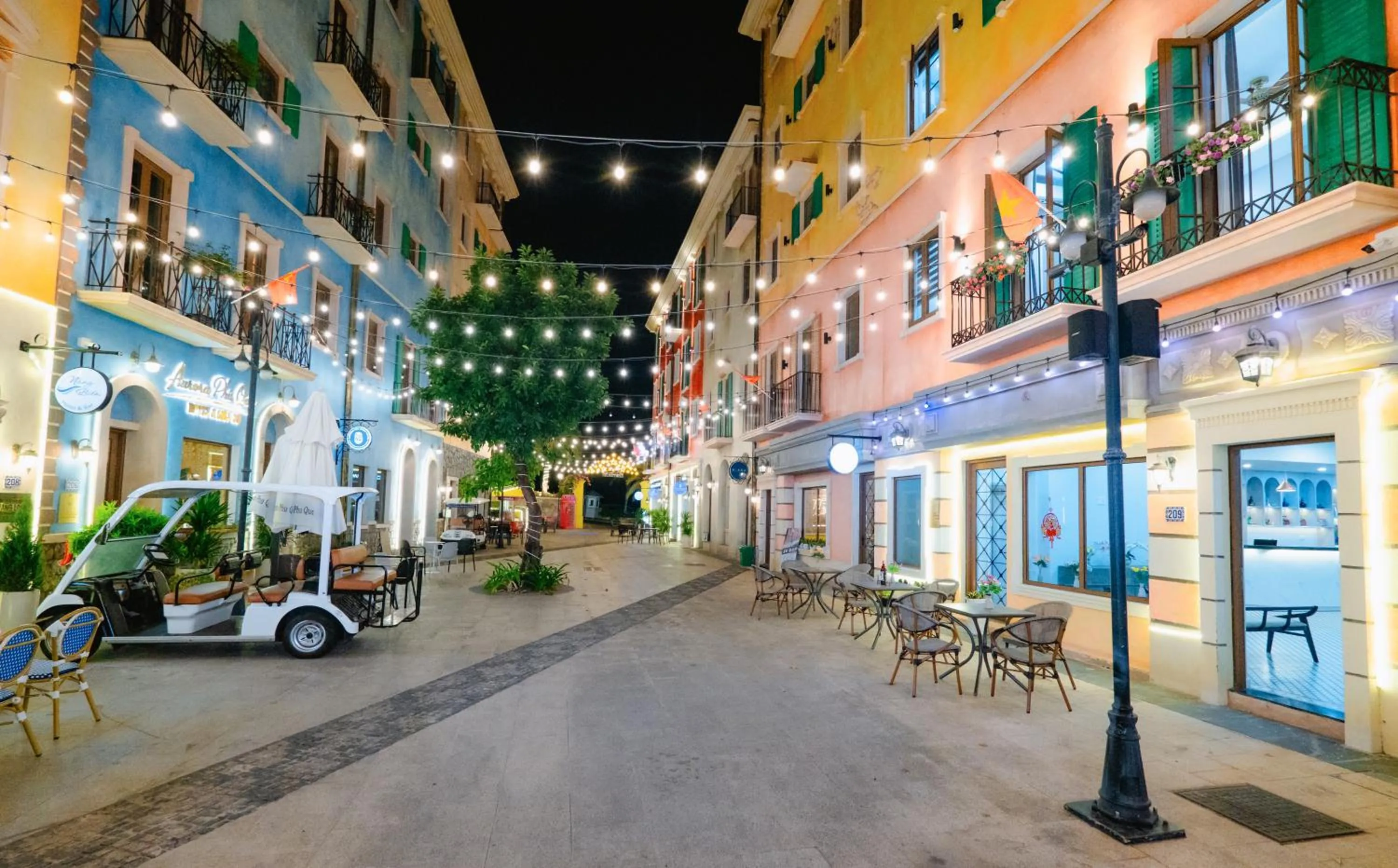 Neighbourhood in BELLA HOTEL Phu Quoc