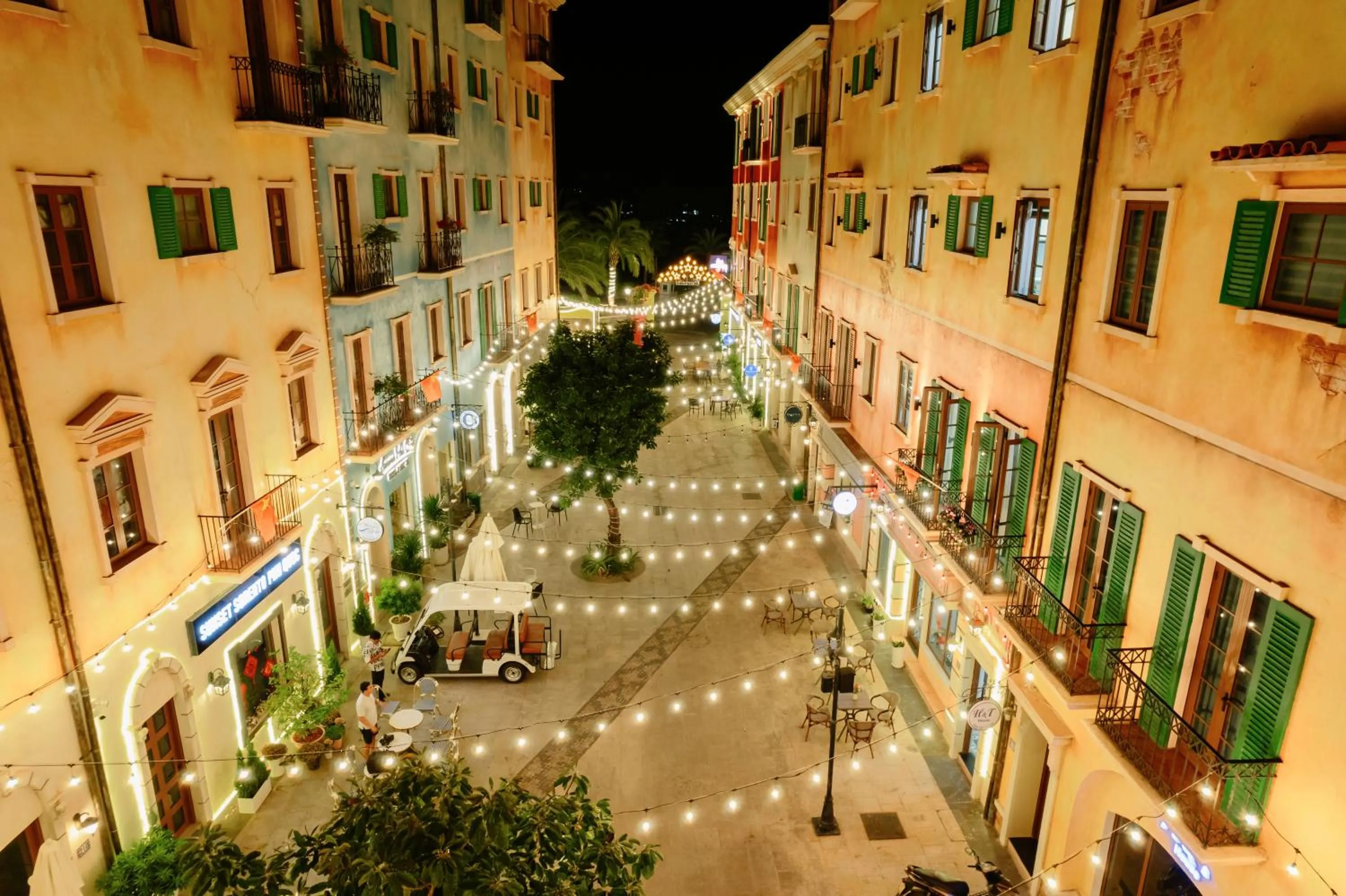 Neighbourhood in BELLA HOTEL Phu Quoc