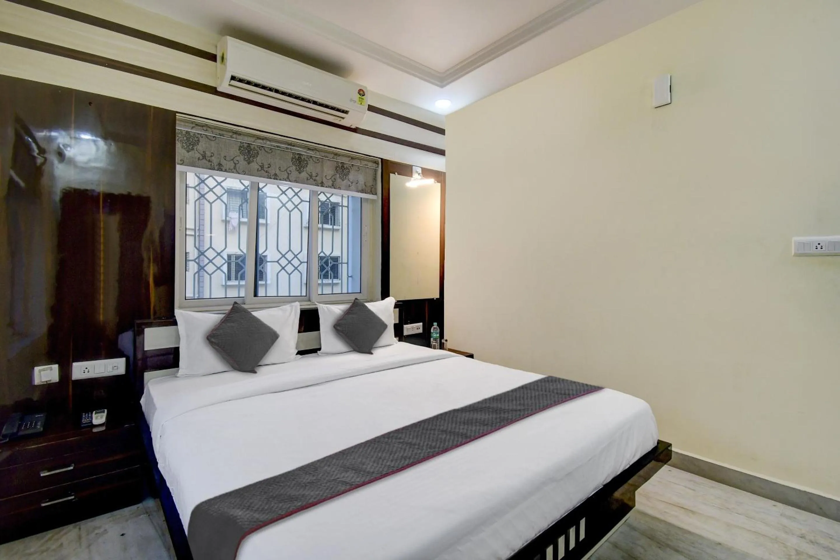 Bedroom, Bed in Townhouse TR Residence Newtown