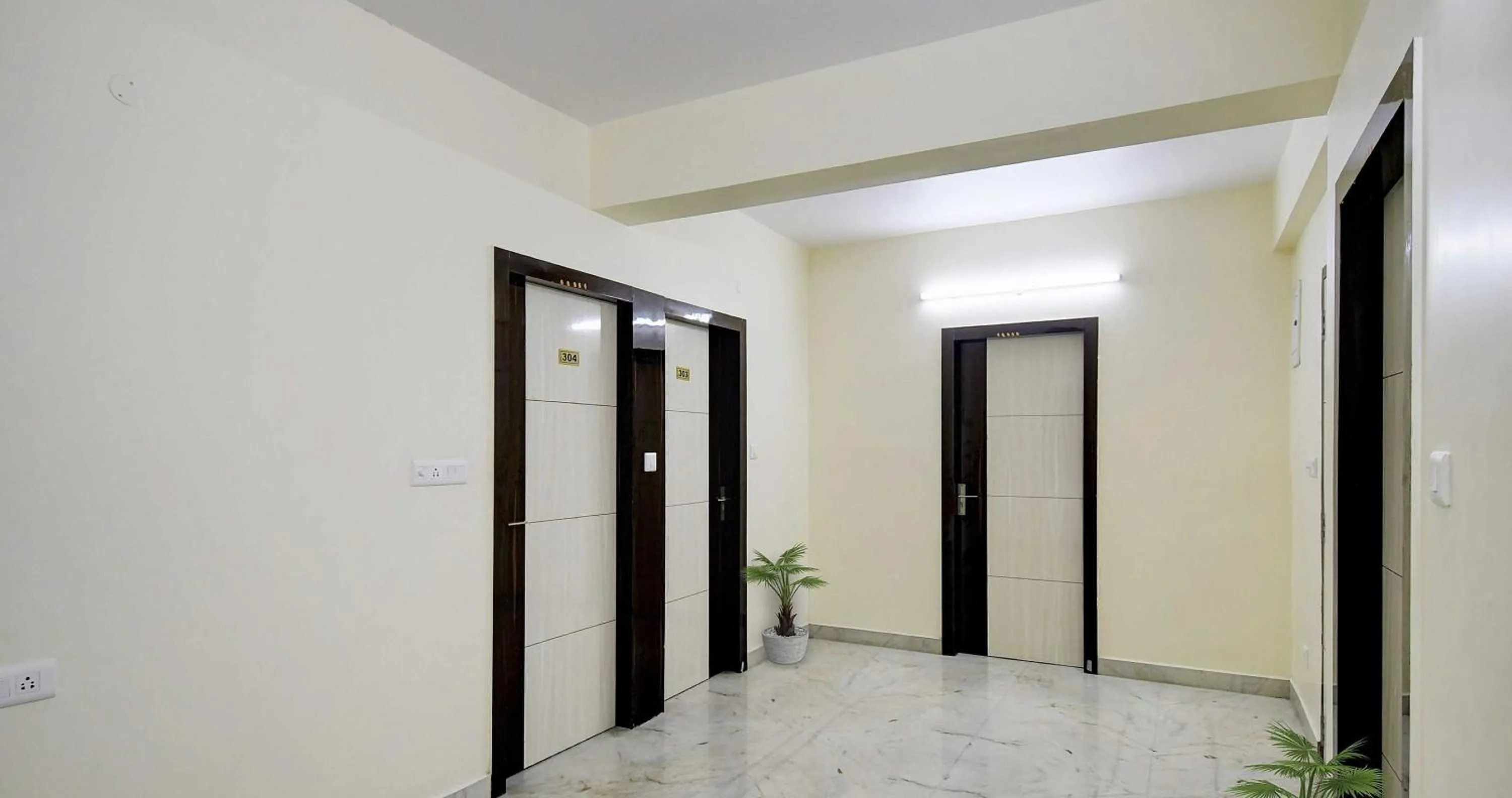 Lobby or reception in Townhouse TR Residence Newtown