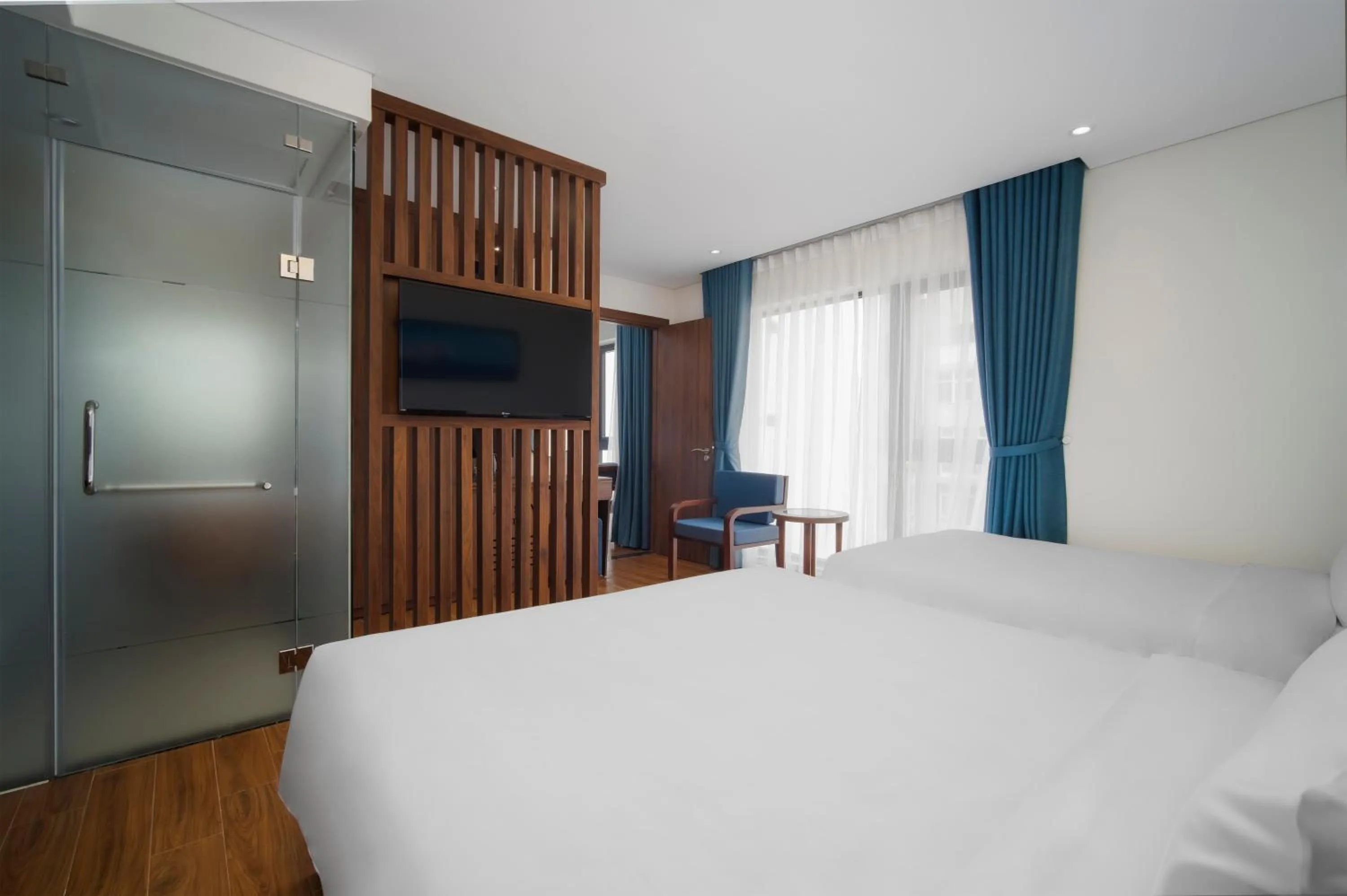 Bedroom, Bed in Ruby Star Da Nang - Central My Khe Beach